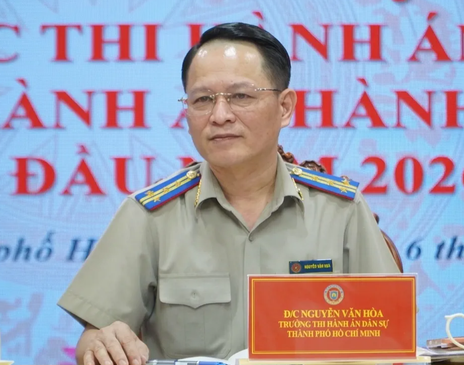 Cuộc 'c&aacute;ch mạng' từ hồ sơ giấy đến c&ocirc;ng nghệ số - Ảnh 1.