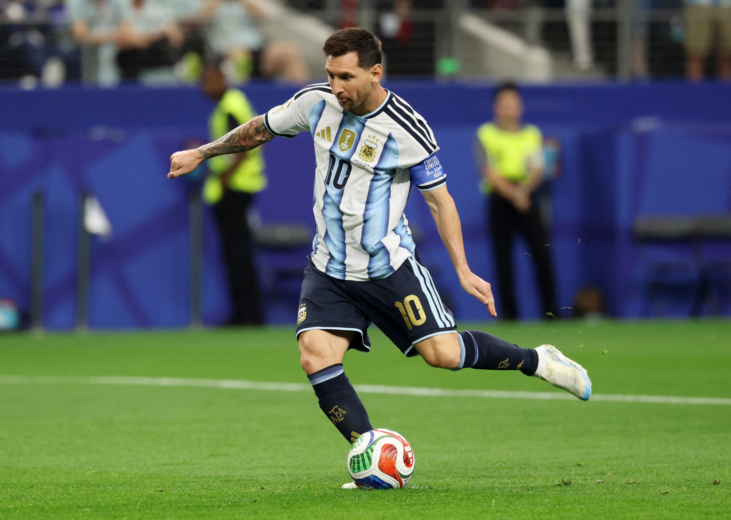FIFA bất ngờ muốn đổi luật giữa World Cup, Chủ tịch Infantino lên tiếng về tranh cãi- Ảnh 2.