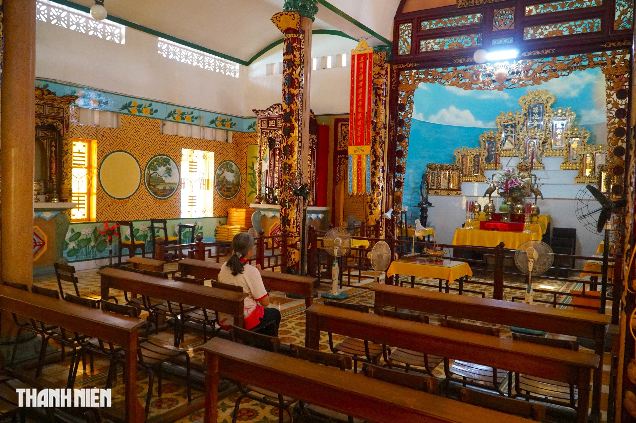 Ngôi chùa ở trung tâm TP.HCM không có tượng Phật, chỉ thờ bài vị - Ảnh 11.