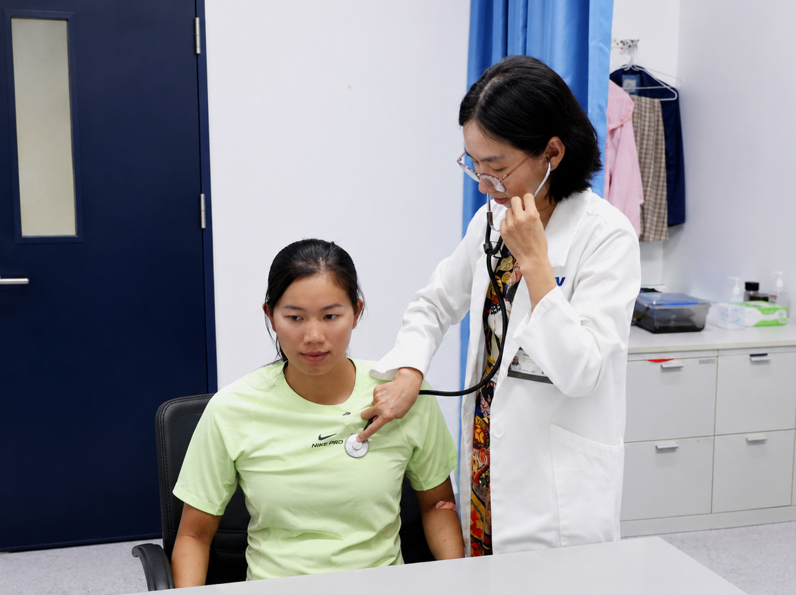 Ánh Viên kiểm tra sức khỏe chuyên sâu tại FV, phát hiện sớm nguy cơ tiềm ẩn - Ảnh 1.