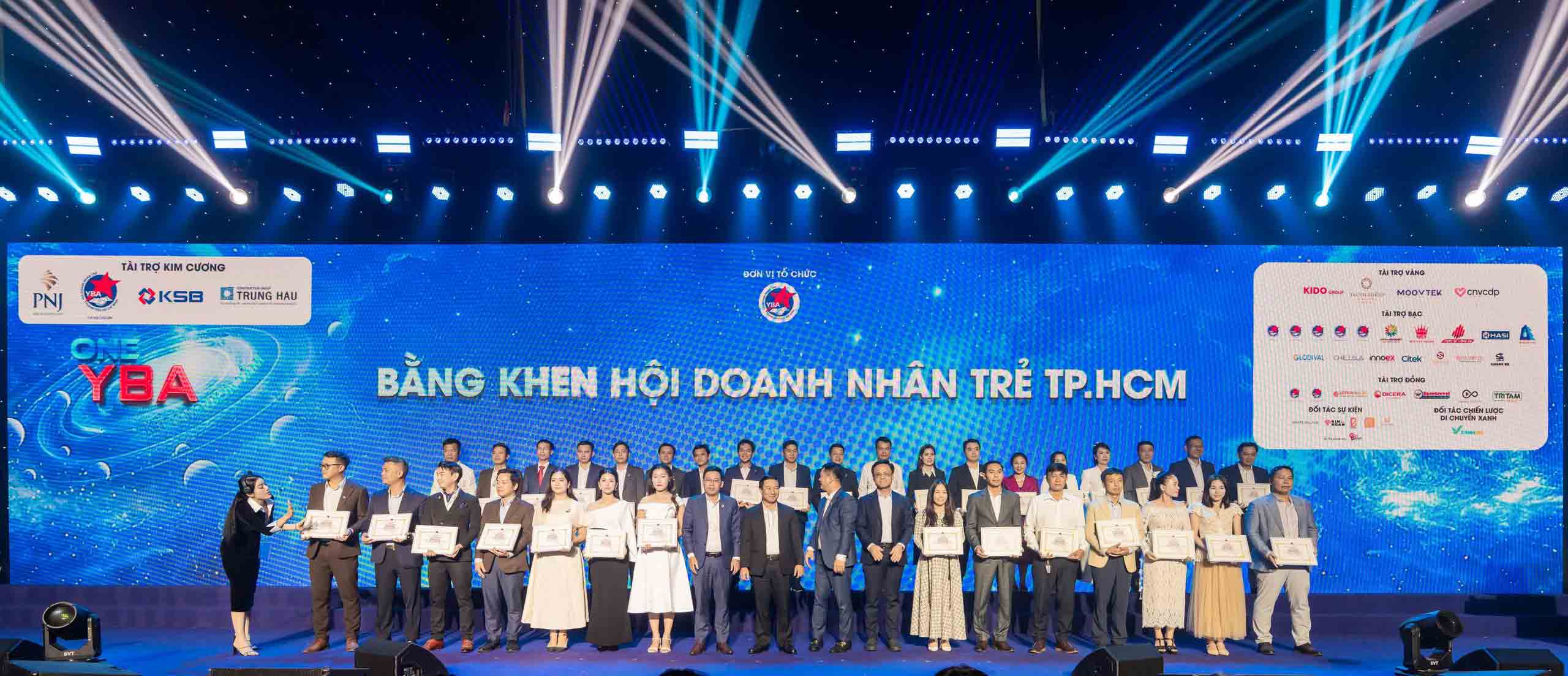 Khởi nghiệp là sẵn sàng bước những lĩnh vực chưa có người đi trước - Ảnh 4.