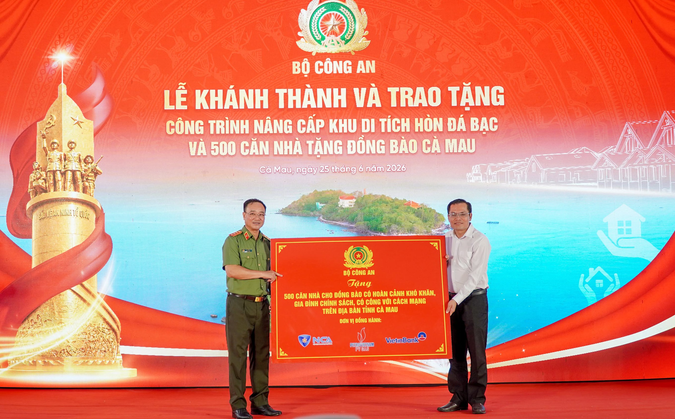 Bộ Công an khánh thành Hòn Đá Bạc, bàn giao 500 căn nhà tại Cà Mau   - Ảnh 3.