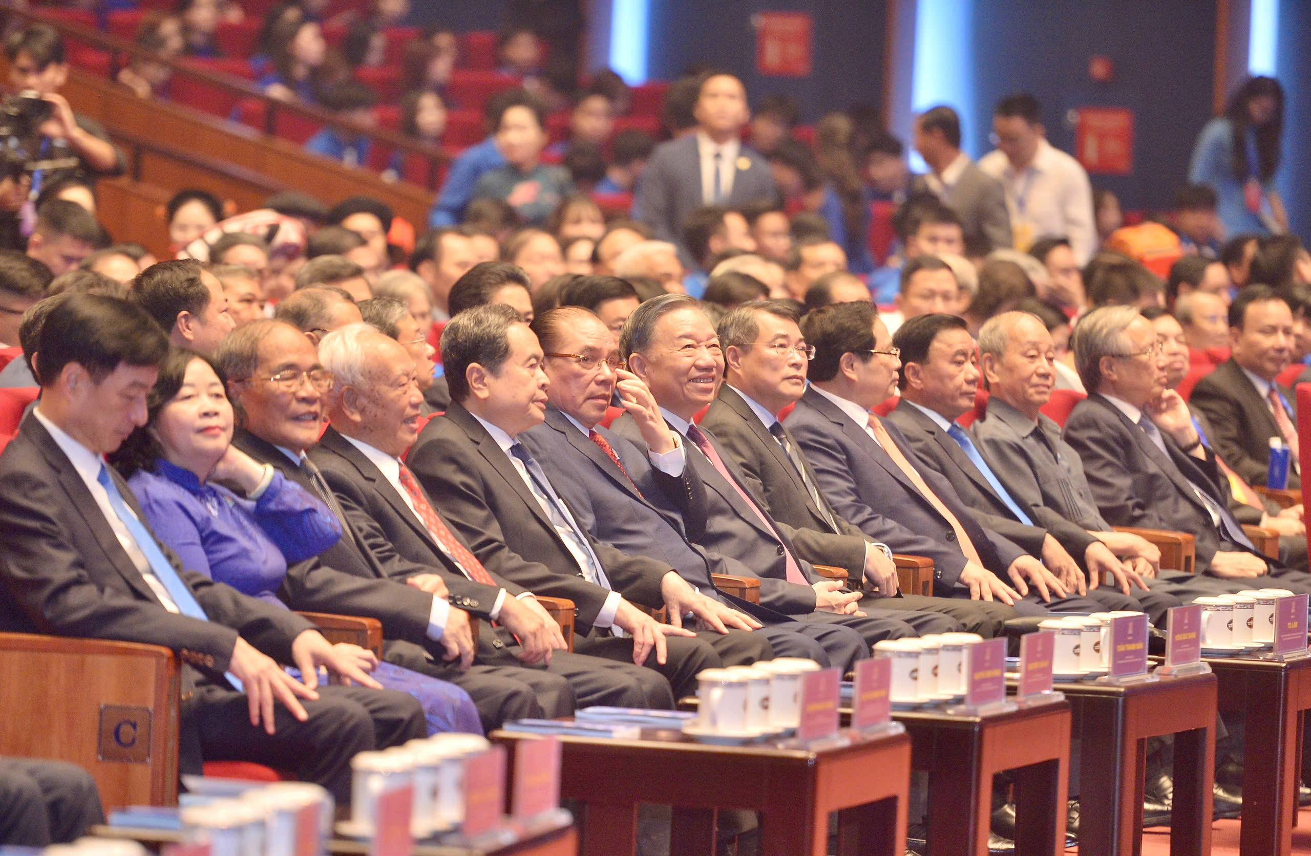 Tổng B&iacute; thư, Chủ tịch nước: C&ocirc;ng t&aacute;c Đo&agrave;n đ&atilde; thiết thực, gần thanh ni&ecirc;n hơn - Ảnh 2.