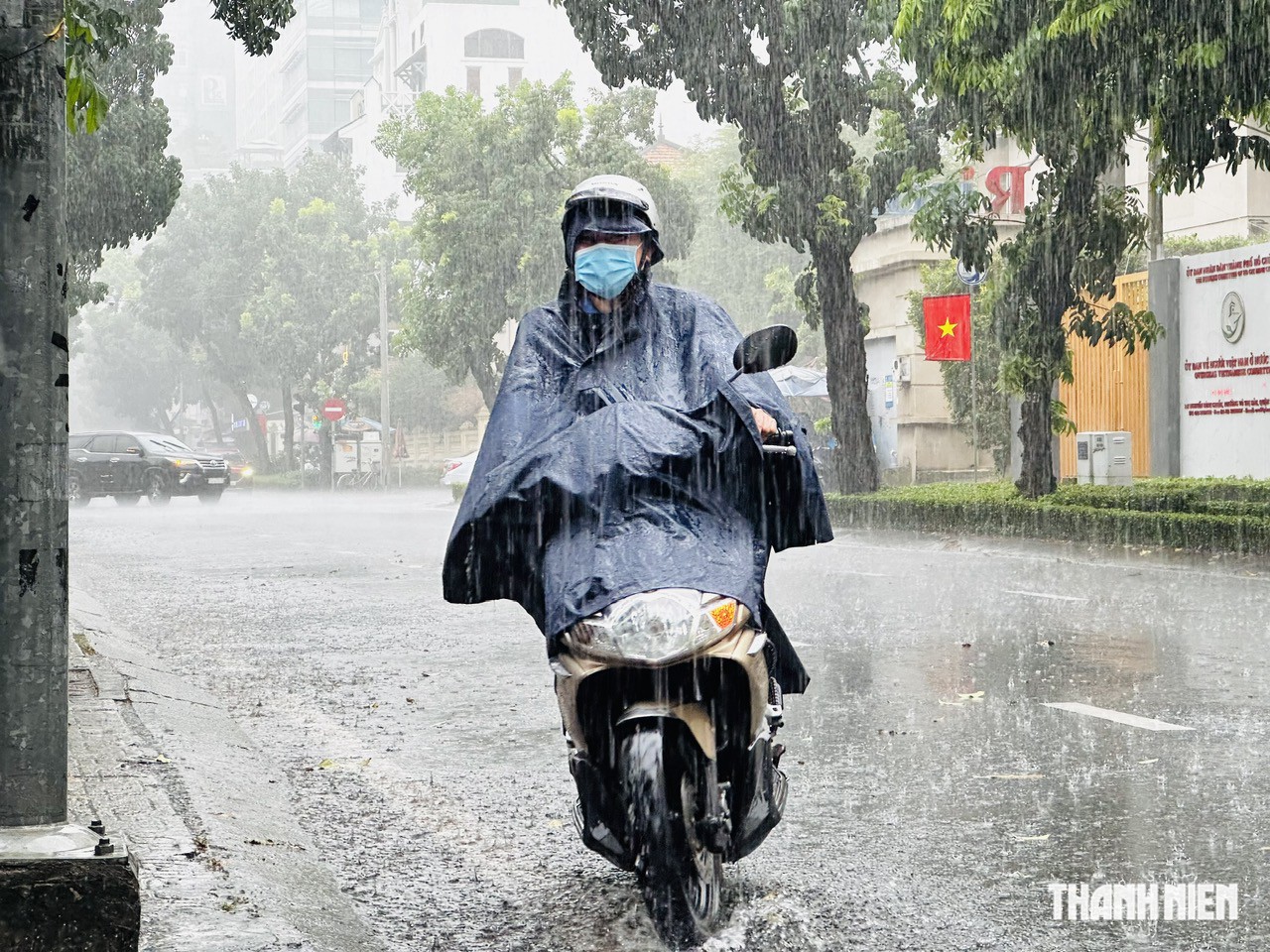 Chiều nay, TP.HCM và Nam bộ còn mưa to?- Ảnh 1.