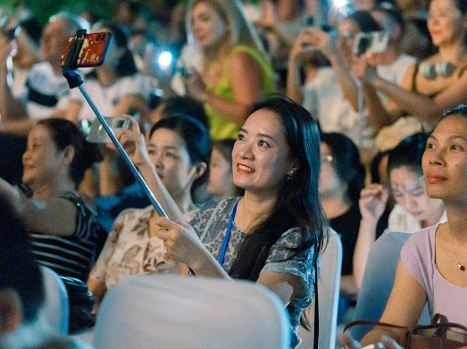 Đội ph&aacute;o hoa &Uacute;c, Bồ Đ&agrave;o Nha thắp s&aacute;ng bầu trời Đ&agrave; Nẵng- Ảnh 17.