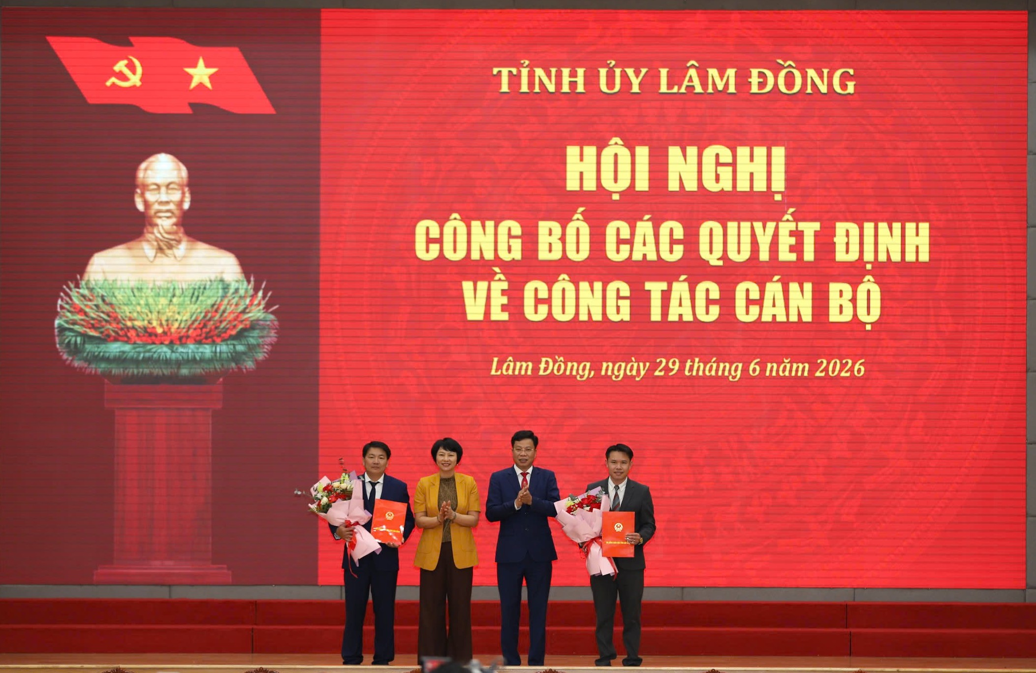 Lâm Đồng tiếp tục điều động, bổ nhiệm nhiều cán bộ chủ chốt- Ảnh 3.