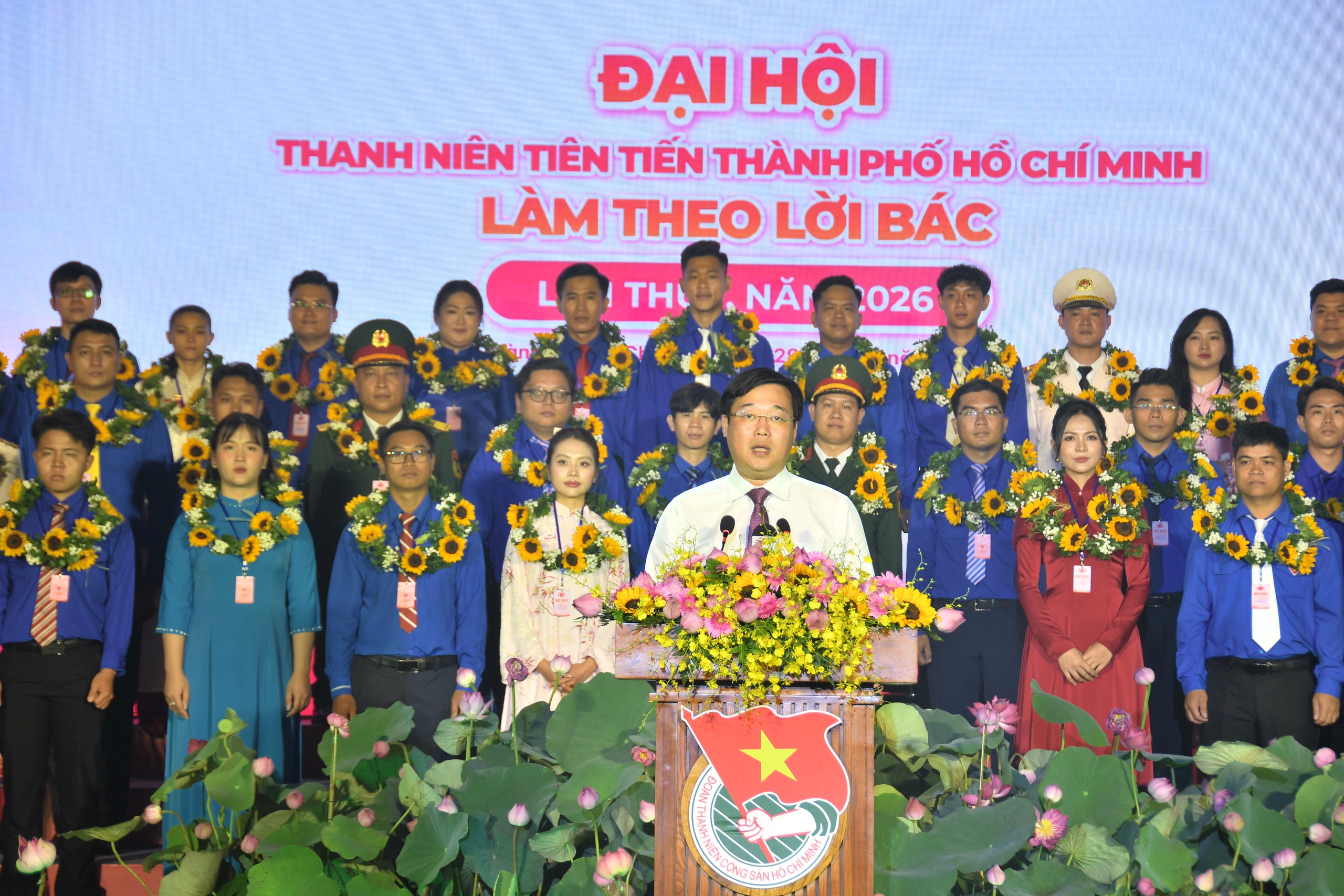 Những người trẻ kh&ocirc;ng n&oacute;i nhiều m&agrave; chỉ l&agrave;m v&agrave; cống hiến hết m&igrave;nh - Ảnh 3.