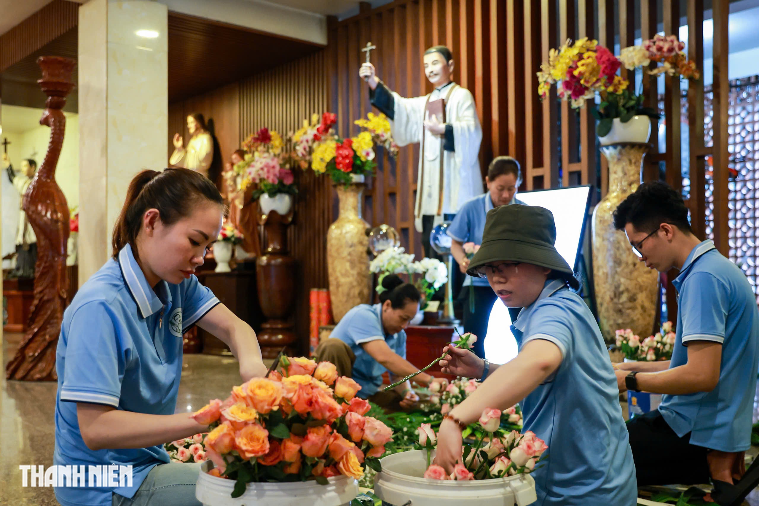 Những người âm thầm chuẩn bị lễ tuyên phong Chân phước cha Trương Bửu Diệp - Ảnh 4.