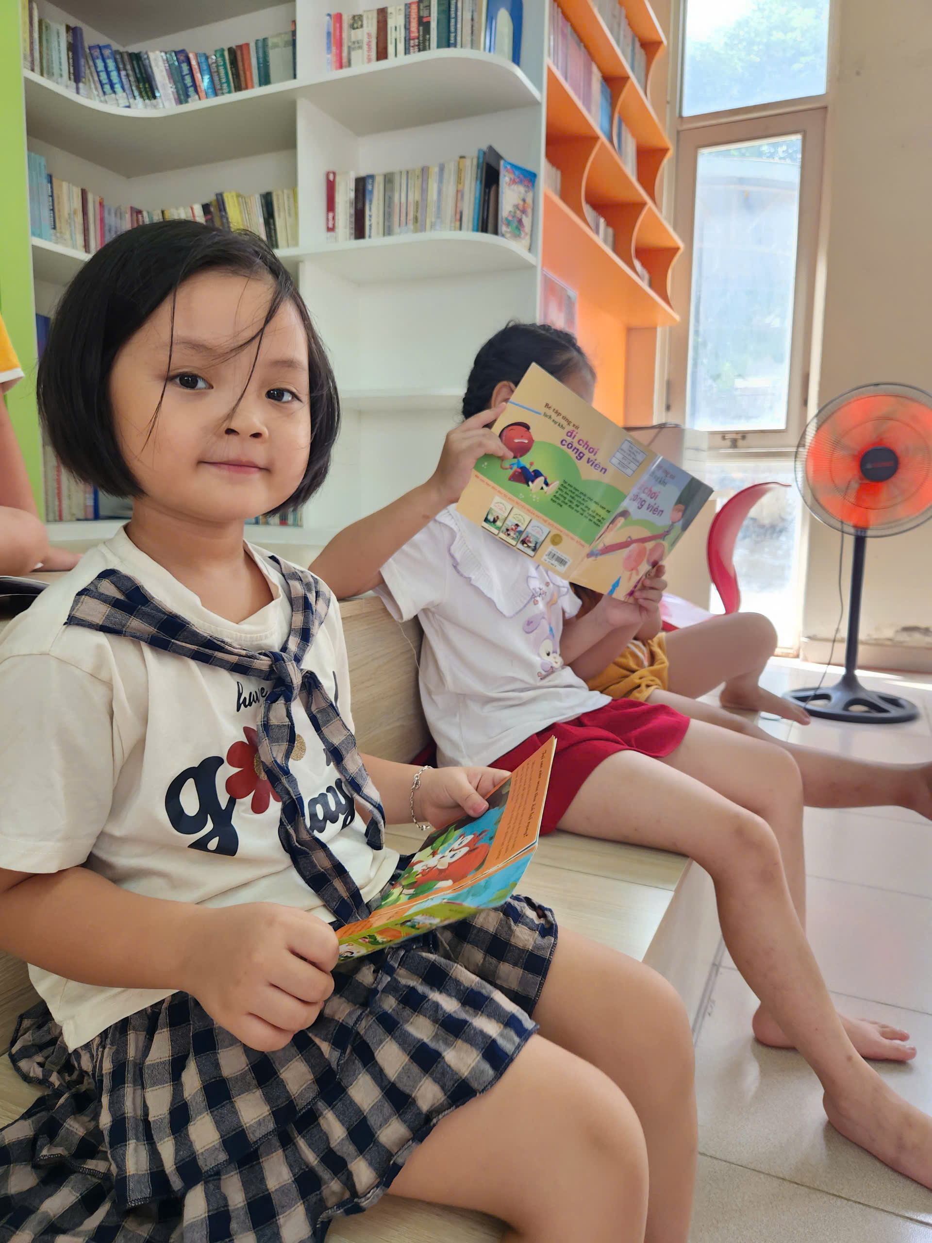 Nghỉ hè ở TP.HCM: Học miễn phí nhảy hiện đại, kỹ năng sống trong trường - Ảnh 9.