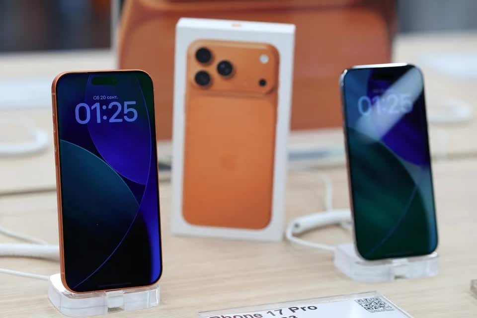 Dung lượng pin iPhone 18 Pro chỉ 'tăng cho có' - Ảnh 1.