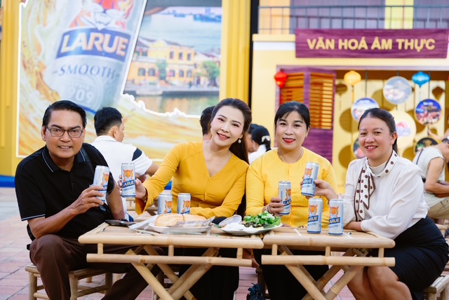 Trải nghiệm Đ&agrave; Nẵng Food Tour 2026 c&ugrave;ng Larue: Hương vị văn h&oacute;a ẩm thực Đ&agrave; Nẵng- Ảnh 4.