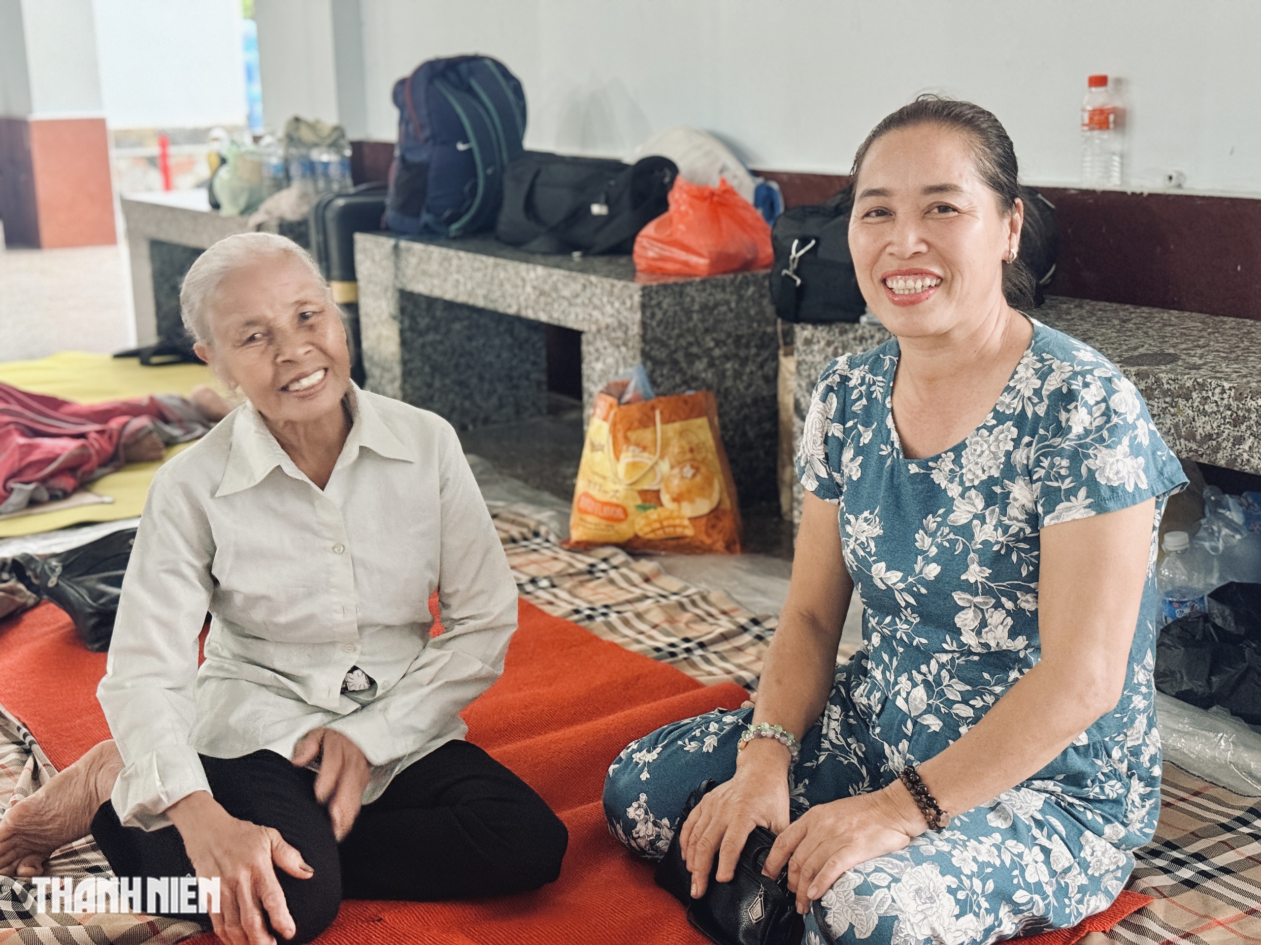 Kh&aacute;ch phương xa đến Tắc Sậy dự lễ tuy&ecirc;n phong Ch&acirc;n phước: 'Hỏi ai cũng nhiệt t&igrave;nh gi&uacute;p đỡ'- Ảnh 5.