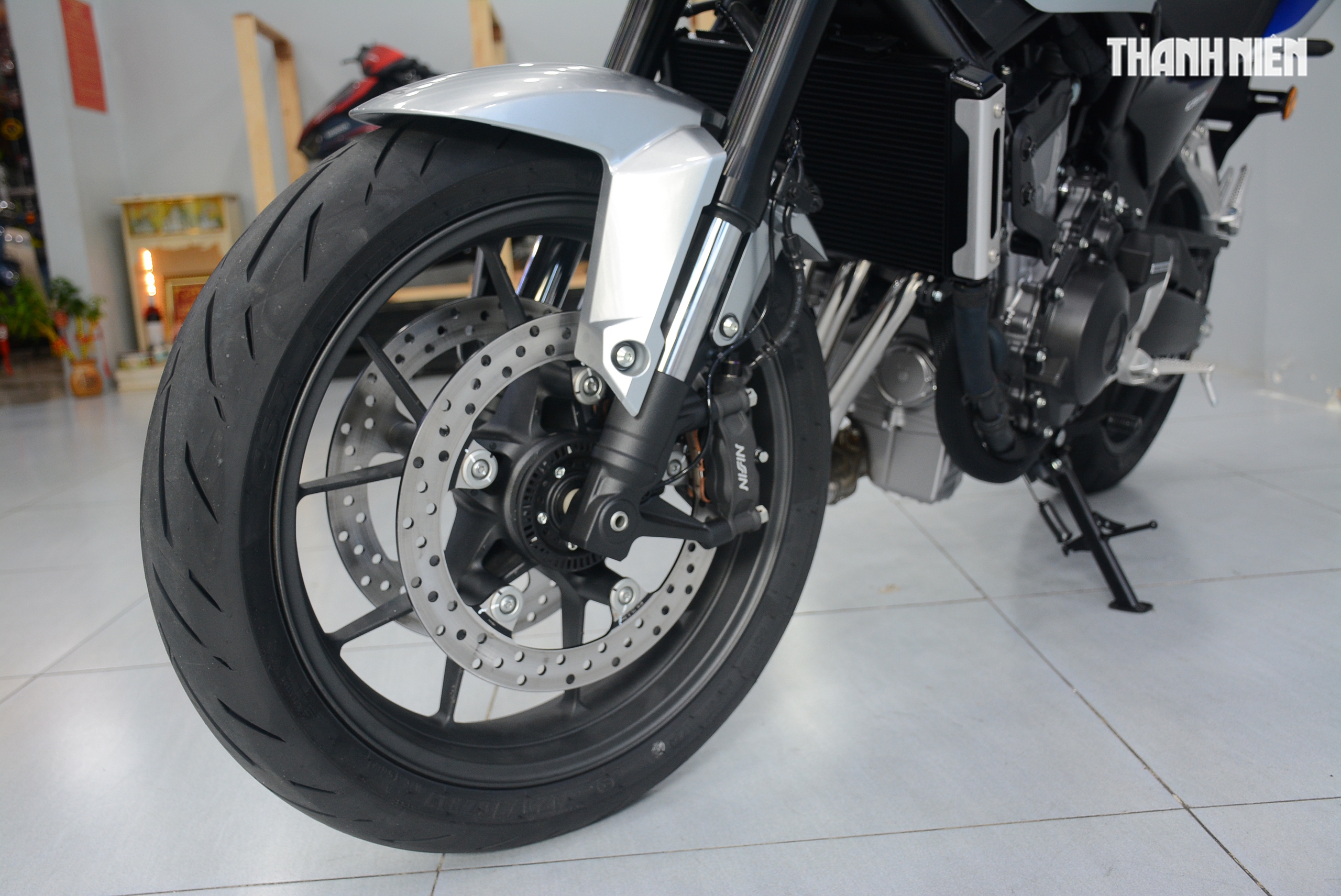 Honda CB500SF Super Four 2026 đầu ti&ecirc;n về Việt Nam, gi&aacute; từ 285 triệu đồng- Ảnh 12.