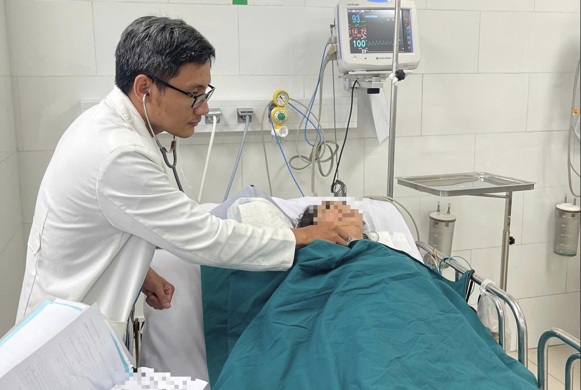 Tưởng cô gái trẻ la hét do tâm thần hóa ra viêm não tự miễn - Ảnh 1.