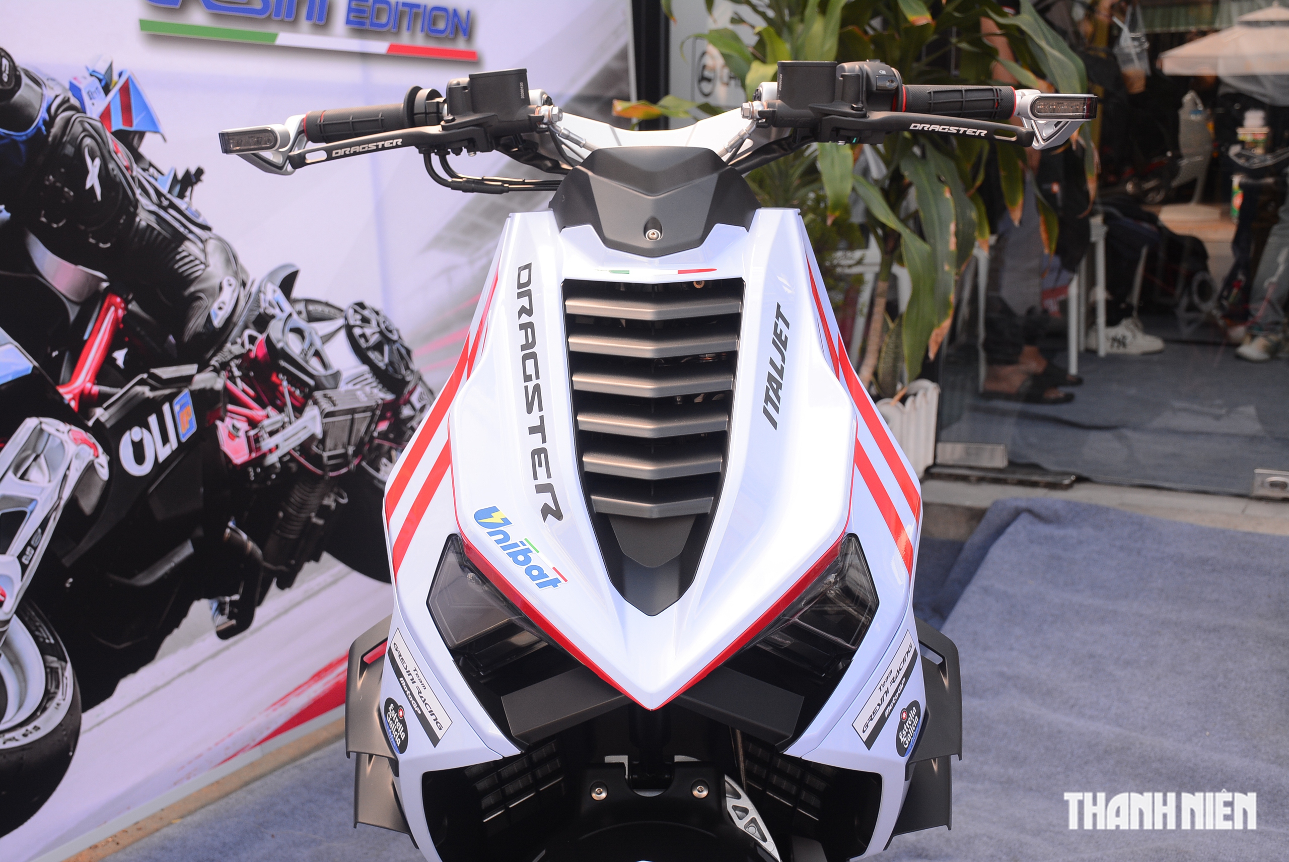 Xe tay ga Italjet Dragster 300 Gresini Edition về Việt Nam: Chỉ 40 chiếc, gi&aacute; 225 triệu - Ảnh 3.