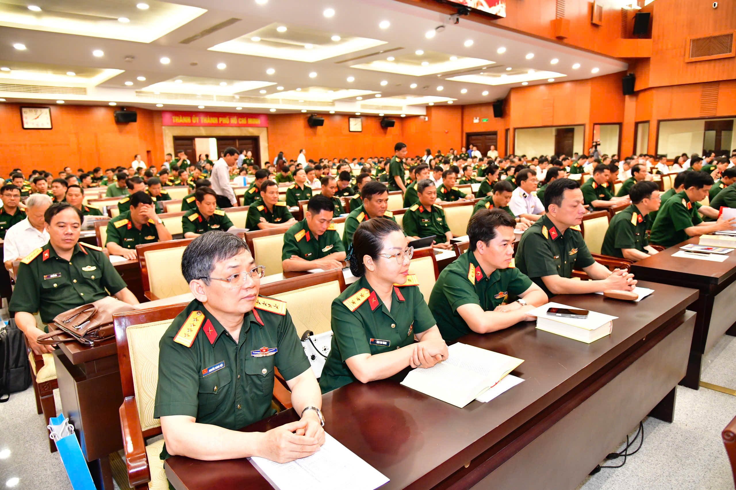 Hai lời k&ecirc;u gọi của Chủ tịch Hồ Ch&iacute; Minh v&agrave; &yacute; ch&iacute; tự cường trong kỷnguy&ecirc;nmới - Ảnh 3.