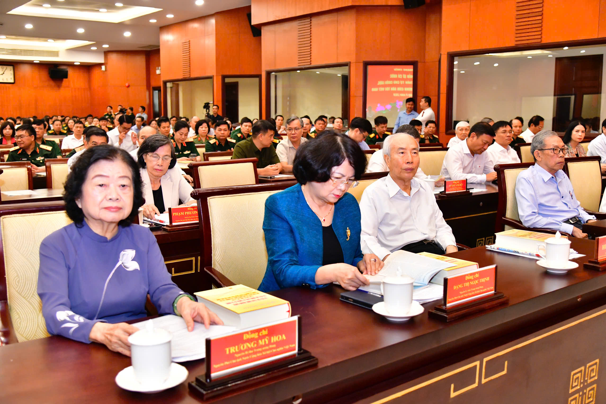 Hai lời k&ecirc;u gọi của Chủ tịch Hồ Ch&iacute; Minh v&agrave; &yacute; ch&iacute; tự cường trong kỷnguy&ecirc;nmới - Ảnh 1.