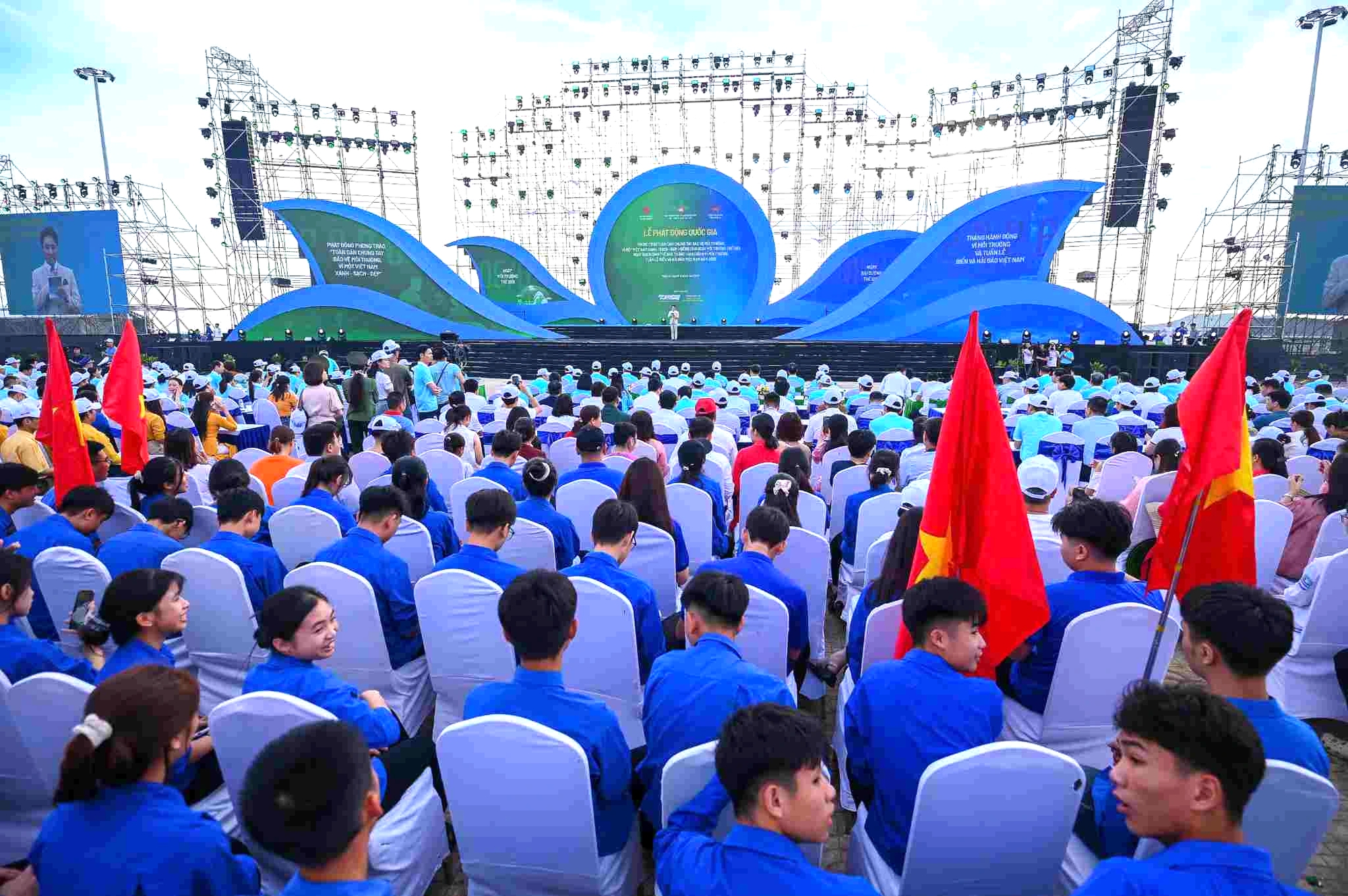 Kêu gọi toàn dân chung tay bảo vệ môi trường- Ảnh 1.