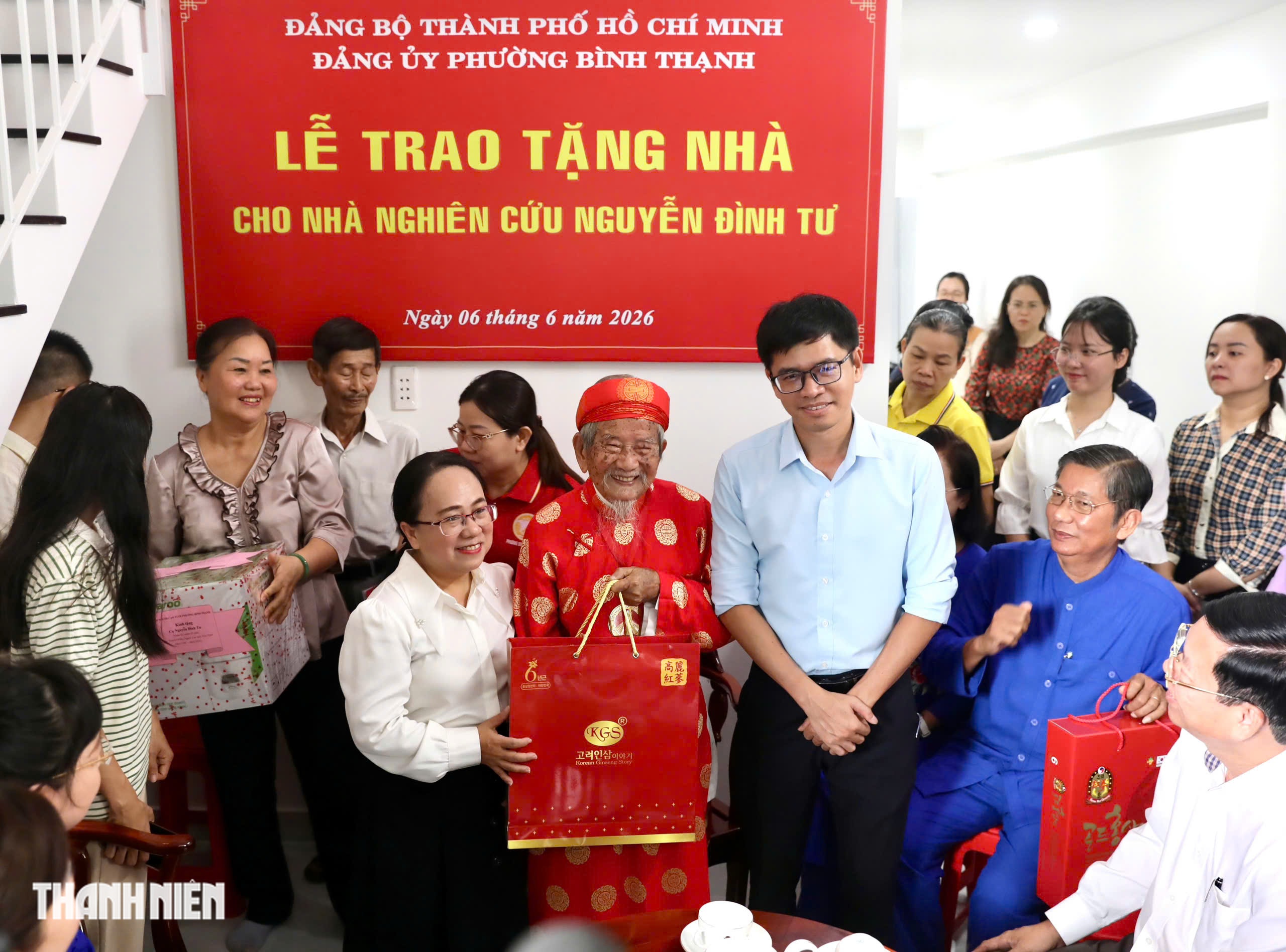 TP.HCM trao tặng nh&agrave; mới cho nh&agrave; nghi&ecirc;n cứu Nguyễn Đ&igrave;nh Tư ở tuổi 106- Ảnh 7.