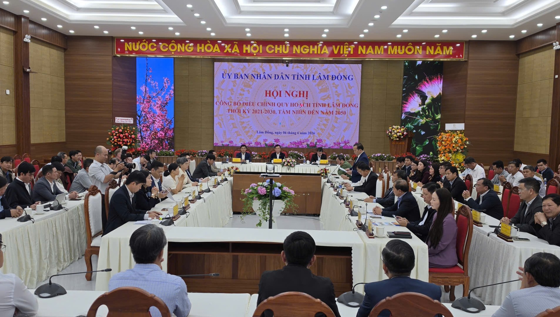 Lâm Đồng điều chỉnh quy hoạch thời kỳ 2021 - 2030, tầm nhìn 2050 có gì mới?- Ảnh 1. Lâm Đồng điều chỉnh quy hoạch thời kỳ 2021 - 2030, tầm nhìn 2050 có gì mới?- Ảnh 1.