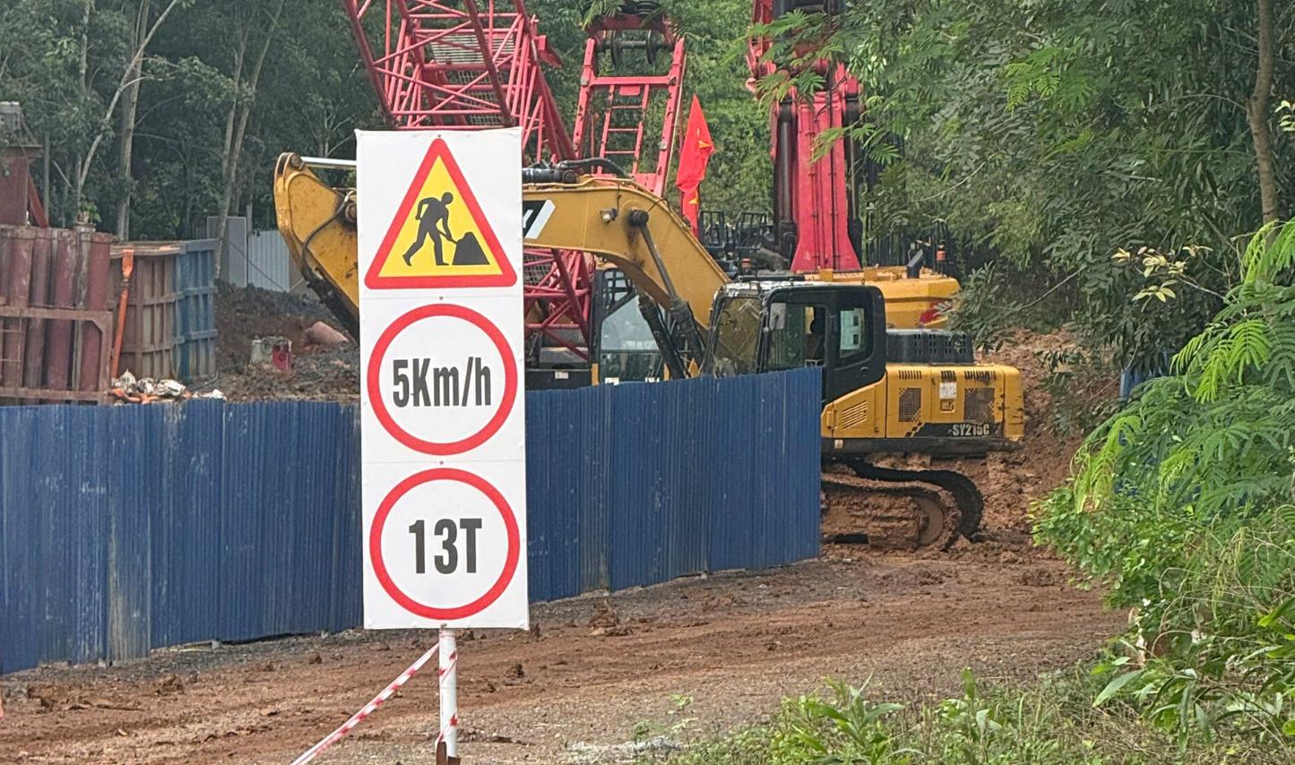 Đồng Nai: Cầu tạm Mã Đà đã thông xe- Ảnh 8.