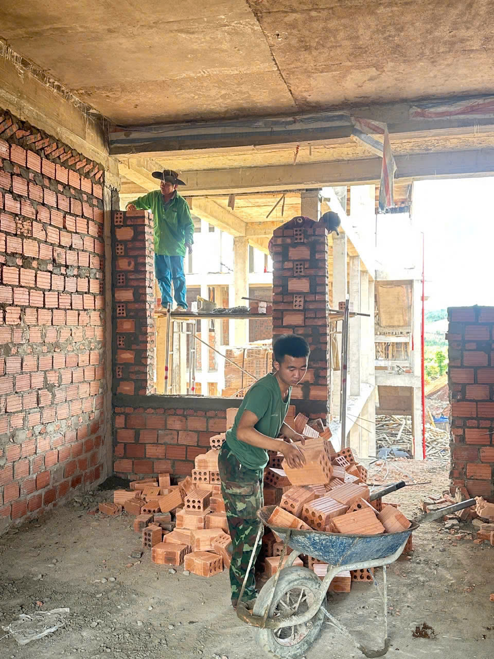 Dựng trường dưới nắng gió biên cương Quảng Trị- Ảnh 13. Dựng trường dưới nắng gió biên cương Quảng Trị- Ảnh 13.