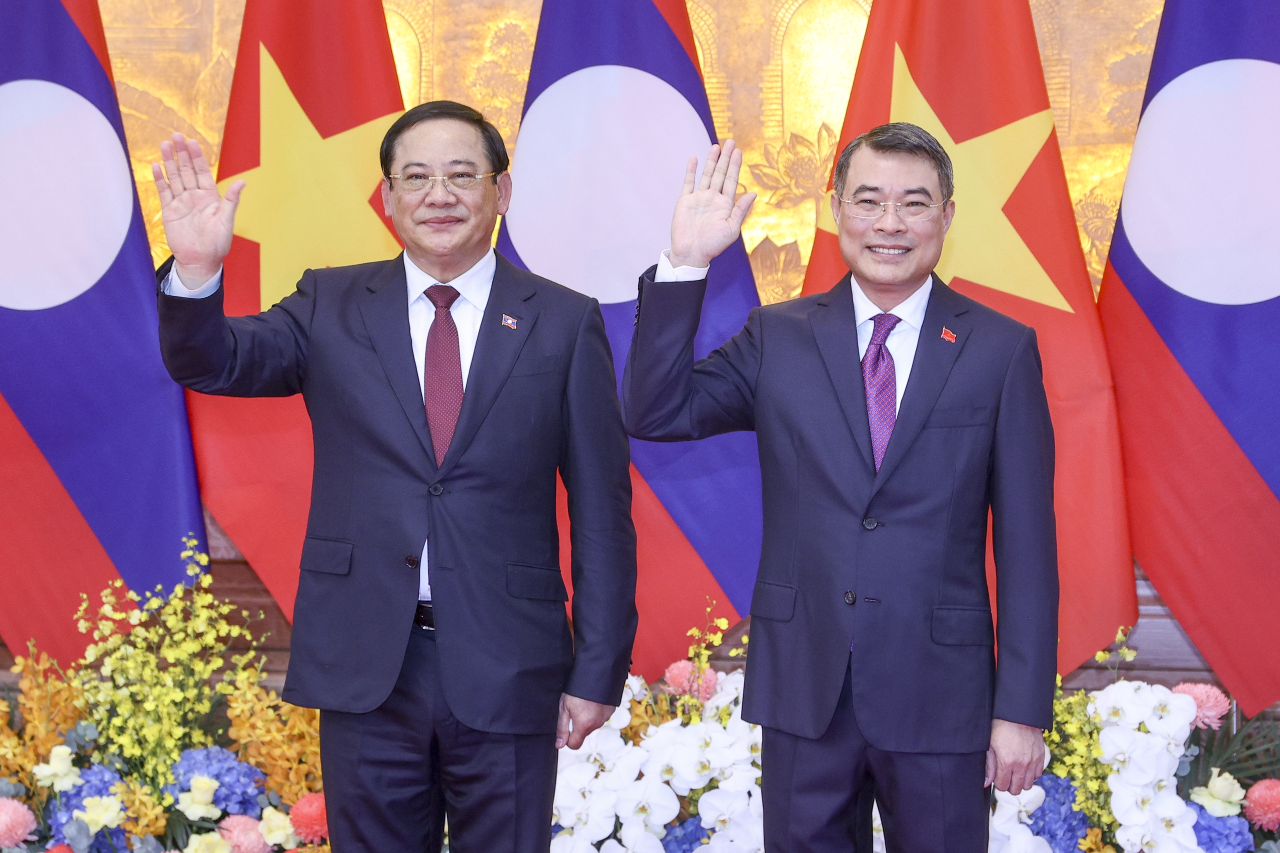 Thủ tướng Lê Minh Hưng chủ trì lễ đón chính thức Thủ tướng Lào Sonexay Siphandone - Ảnh 4.
