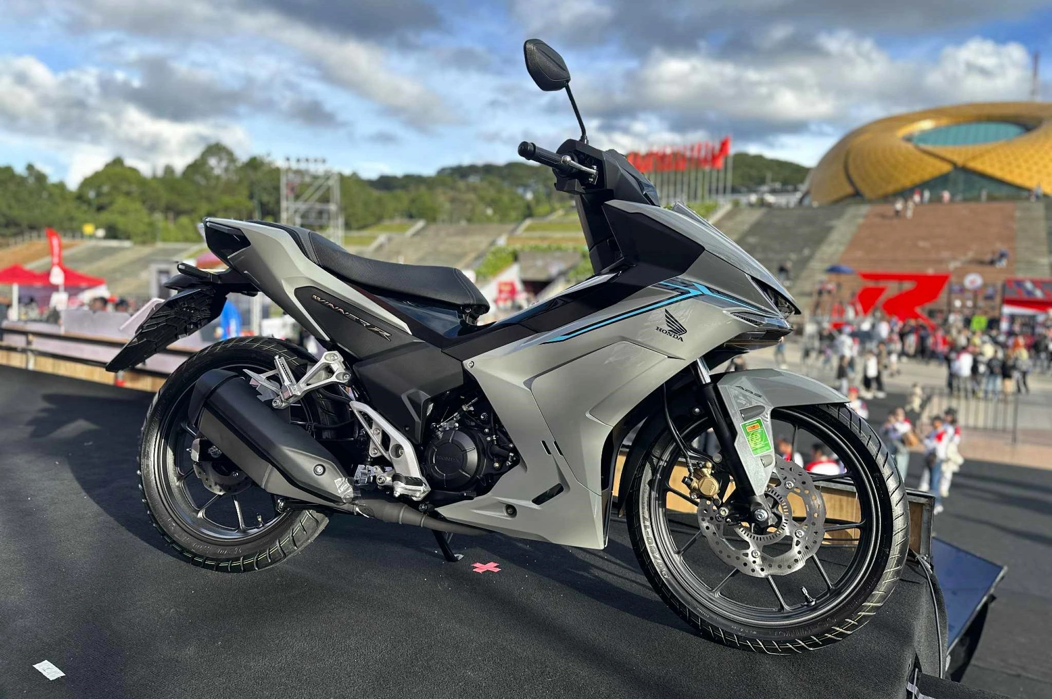 Yamaha Exciter mới rục rịch trình làng, ‘hâm nóng’ phân khúc xe côn tay thể thao - Ảnh 3.