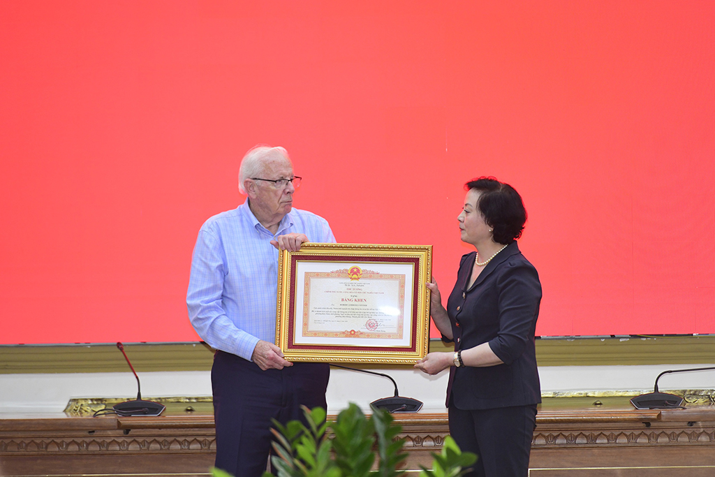 Đầu tháng 7 khai quật mộ liệt sĩ tại Công viên Lê Thị Riêng- Ảnh 2. Đầu tháng 7 khai quật mộ liệt sĩ tại Công viên Lê Thị Riêng- Ảnh 2.