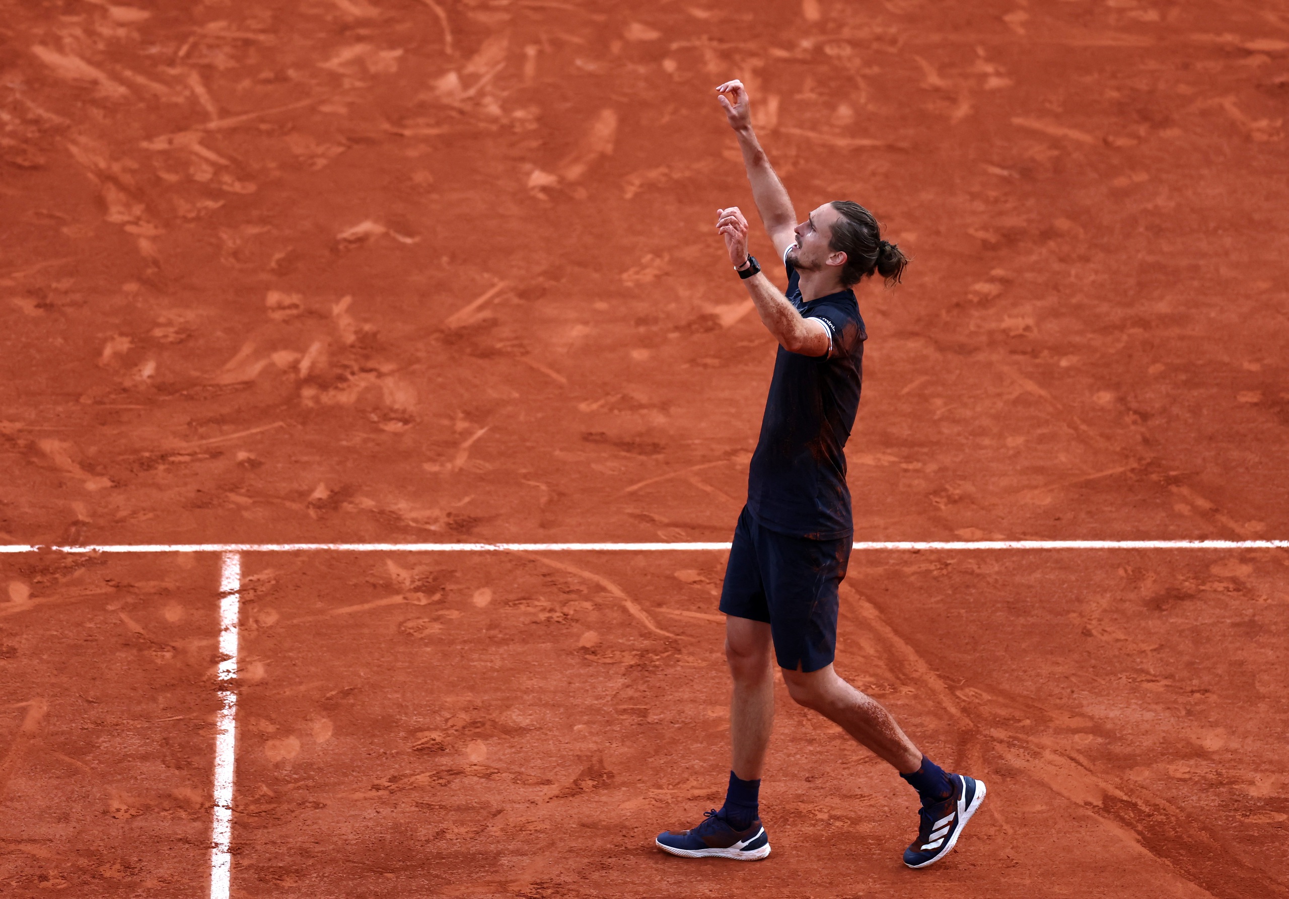 Zverev vô địch Roland Garros 2026: Vinh quang từ độ bền dây thần kinh- Ảnh 5. Zverev vô địch Roland Garros 2026: Vinh quang từ độ bền dây thần kinh- Ảnh 5.