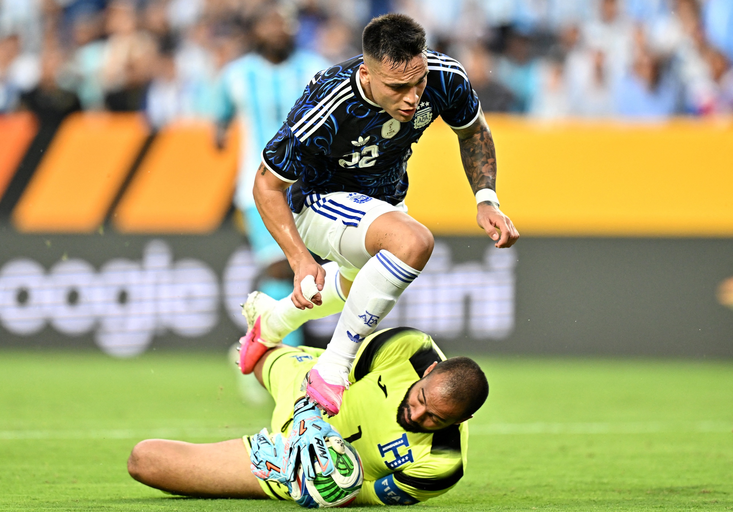 Ba nhà vô địch World Cup của Argentina nguy cơ bị loại, Lautaro Martinez muốn thay Messi- Ảnh 3.