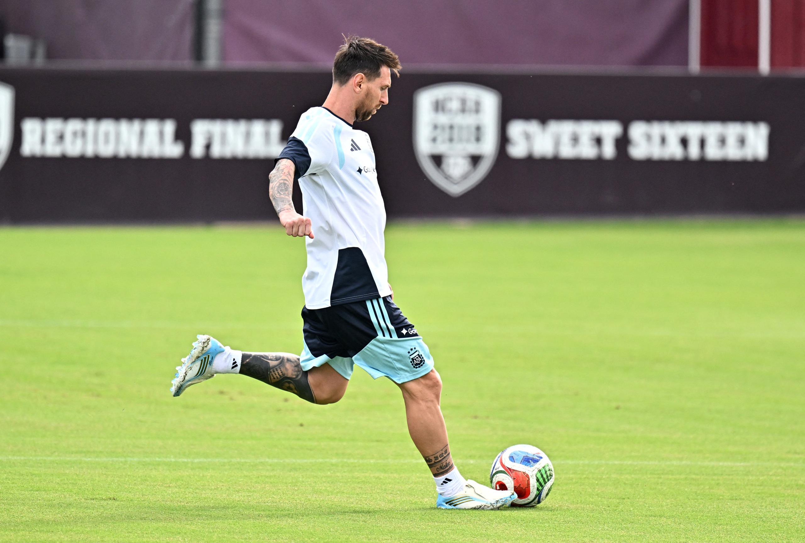 Ba nhà vô địch World Cup của Argentina nguy cơ bị loại, Lautaro Martinez muốn thay Messi- Ảnh 2.