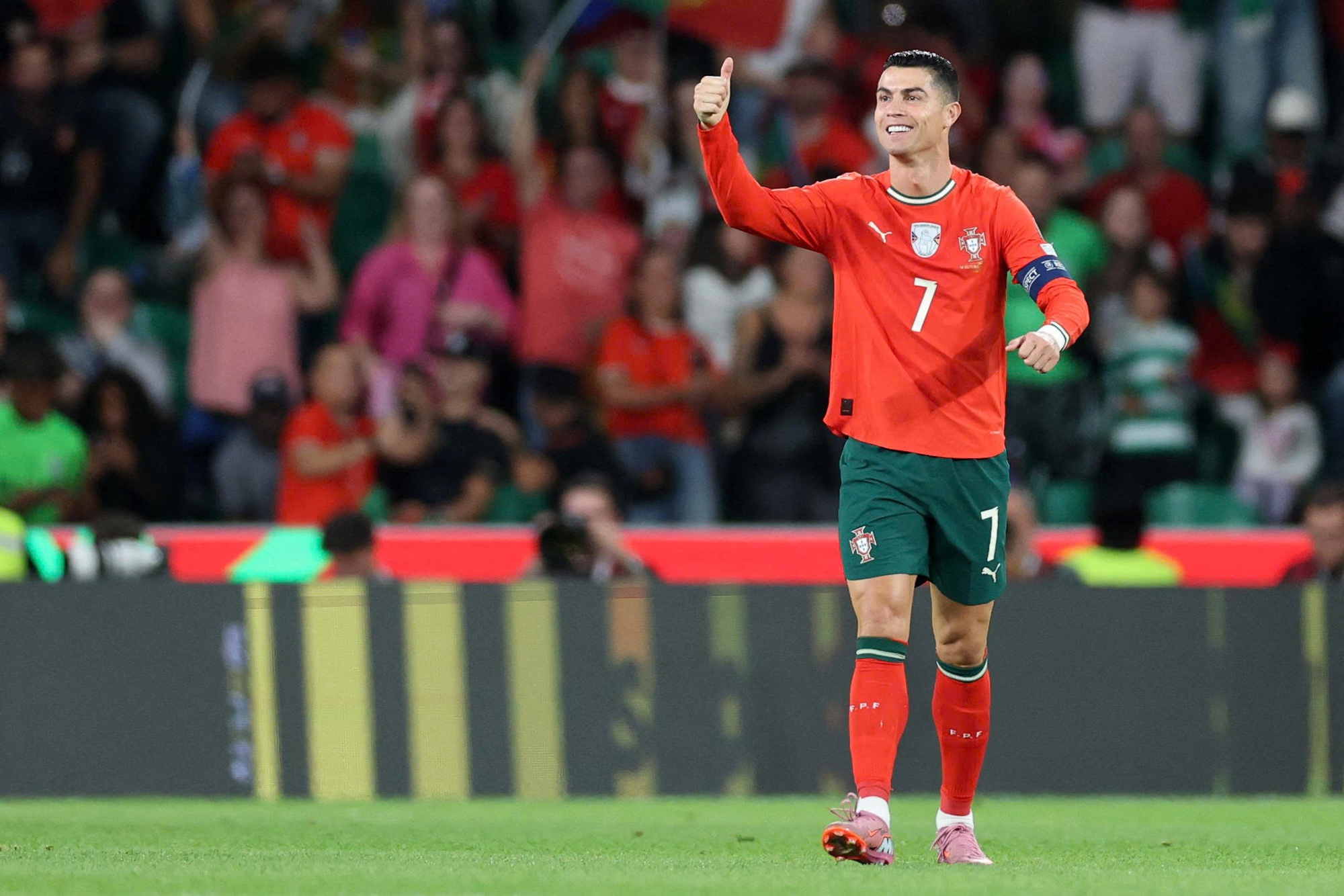 CR7 chưa phải ‘già nhất’ ở World Cup 2026- Ảnh 1. CR7 chưa phải ‘già nhất’ ở World Cup 2026- Ảnh 1.