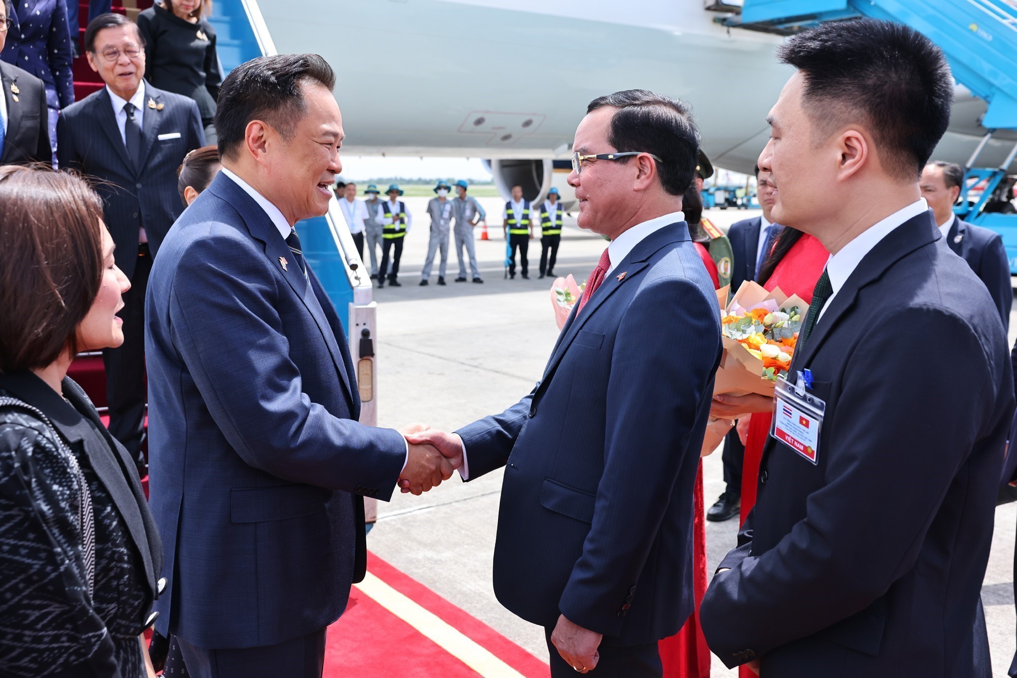 Thủ tướng Thái Lan bắt đầu thăm Việt Nam và dự Diễn đàn tương lai ASEAN - Ảnh 1.
