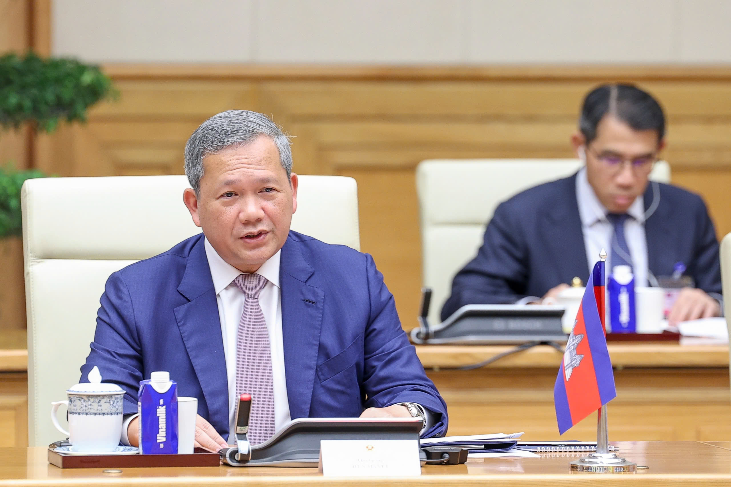 Thủ tướng L&ecirc; Minh Hưng chủ tr&igrave; lễ đ&oacute;n ch&iacute;nh thức Thủ tướng Campuchia Hun Manet - Ảnh 6.