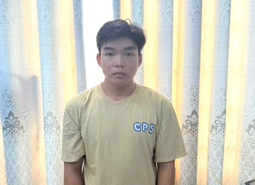 Bắt nghi phạm hiếp dâm bé gái 5 tuổi rồi quay clip- Ảnh 1. Bắt nghi phạm hiếp dâm bé gái 5 tuổi rồi quay clip- Ảnh 1.