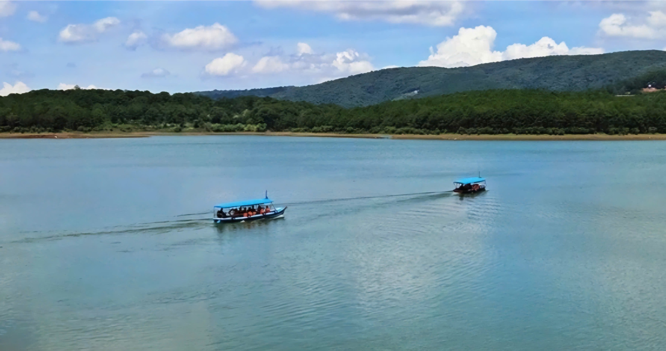Đề xuất thêm bến thuyền, sân bay trực thăng để du lịch hồ Tuyền Lâm 'cất cánh'- Ảnh 2.