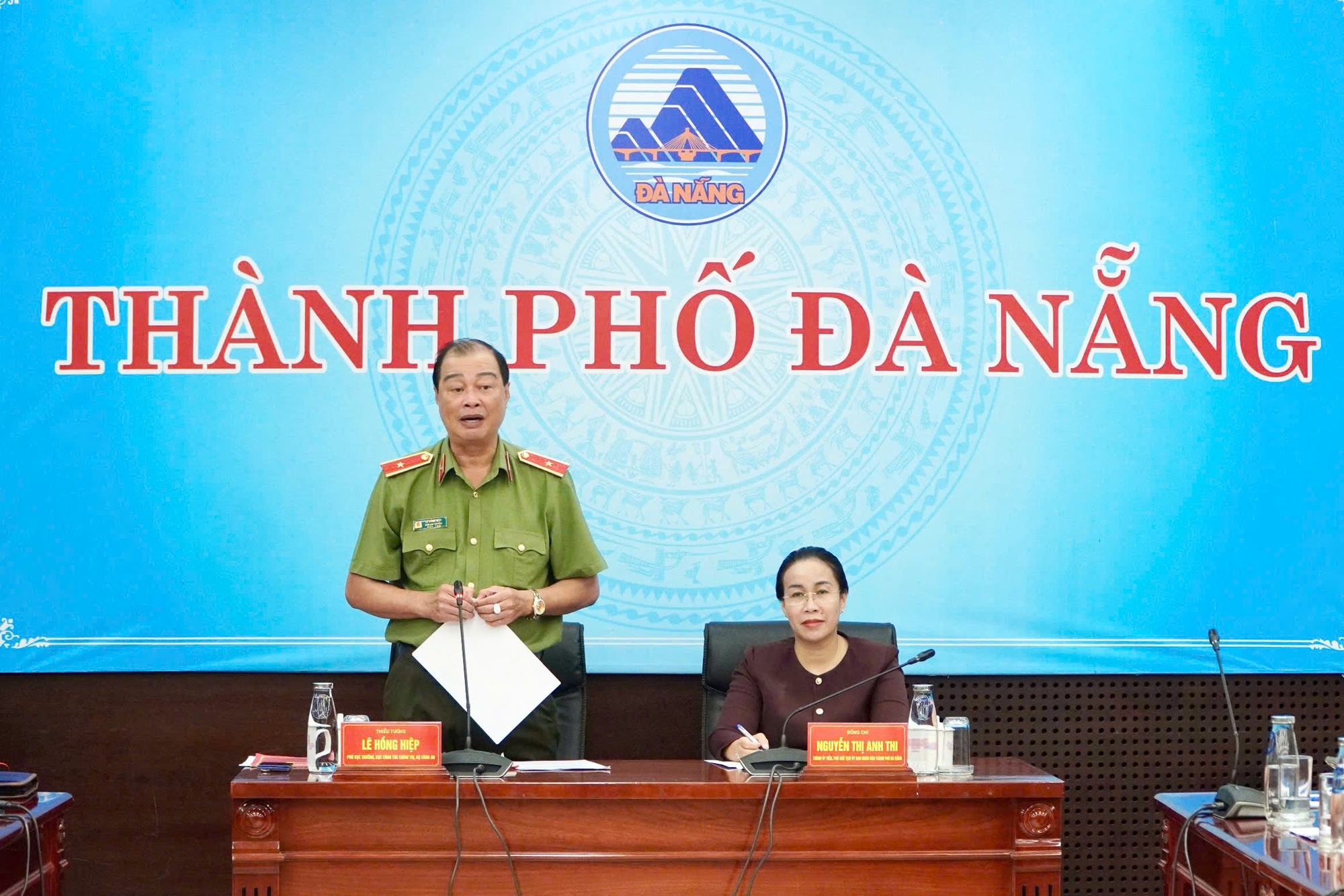 Trống hội 1.000 người, kỵ binh 'đổ bộ' Đà Nẵng diễu hành tại Hội thao Công an- Ảnh 1.