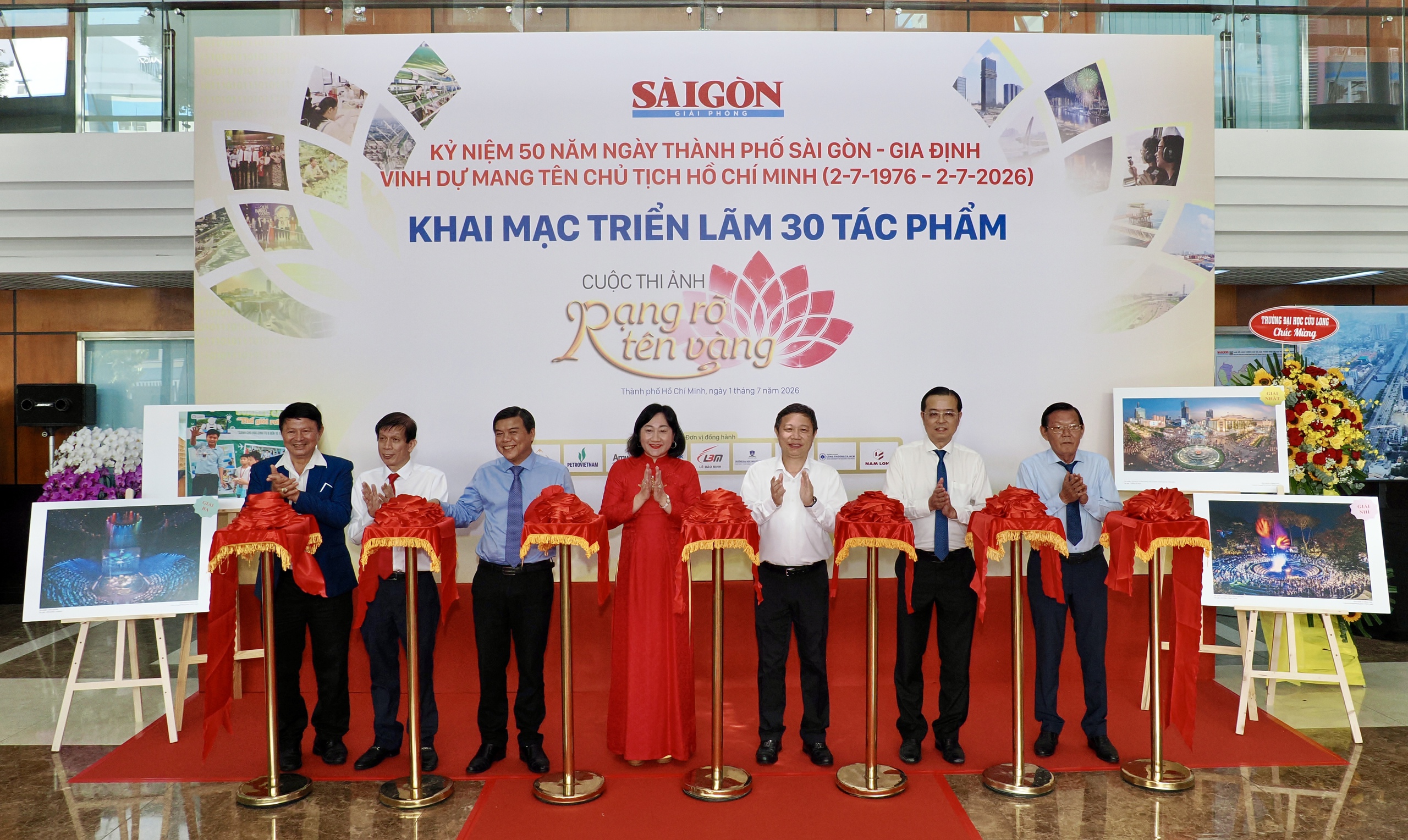 Có gì trong công trình báo chí dữ liệu về 50 năm thành phố mang tên Bác?- Ảnh 3.