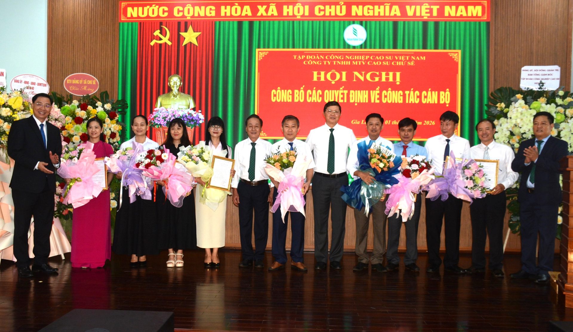Cao su Chư Sê tổ chức công bố các quyết định về nhân sự sau sáp nhập- Ảnh 1.