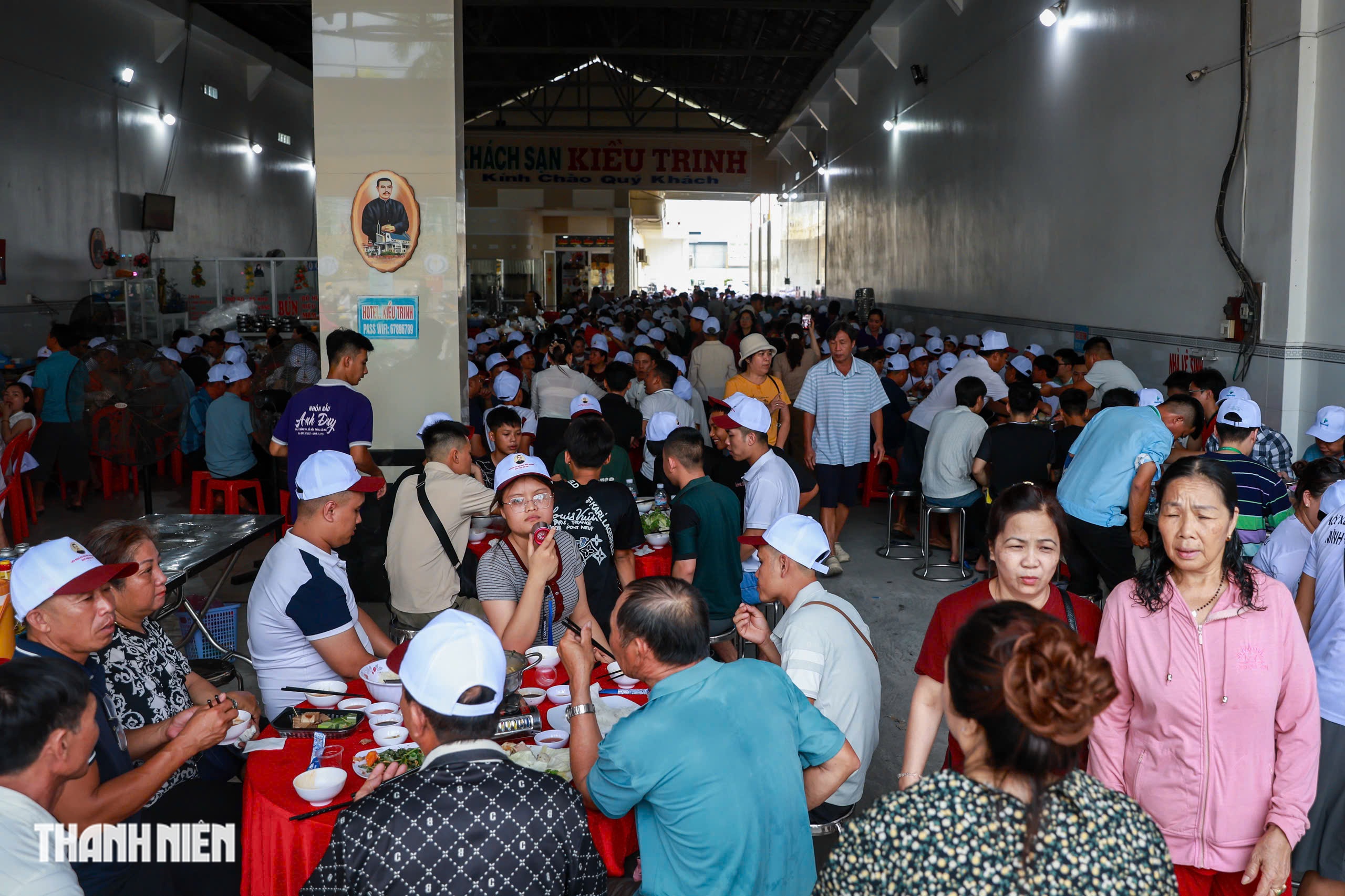 Tắc Sậy trước lễ tuyên phong Chân phước: 'Người miền Tây mời nước là mời thiệt tình' - Ảnh 6.