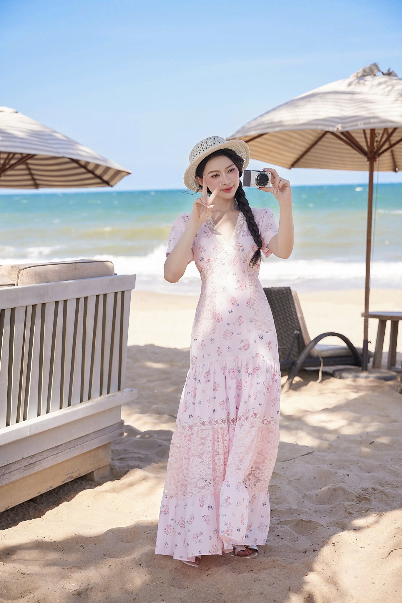 Bí quyết chọn váy maxi tôn dáng, sáng da cho hè 2026 - Ảnh 5.