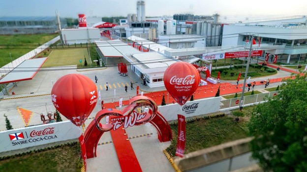Coca-Cola Việt Nam ph&aacute;t triển kinh doanh song h&agrave;nh tr&aacute;ch nhiệm x&atilde; hội- Ảnh 1.