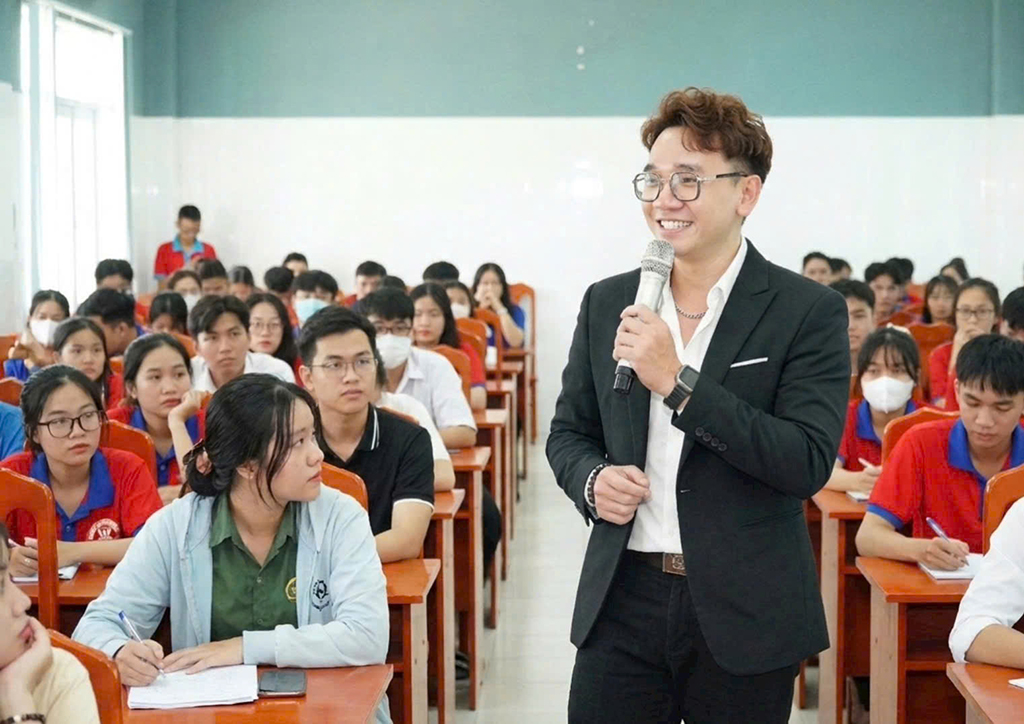 50 năm thành phố mang tên Bác: Tự hào là công dân TP.HCM- Ảnh 4.