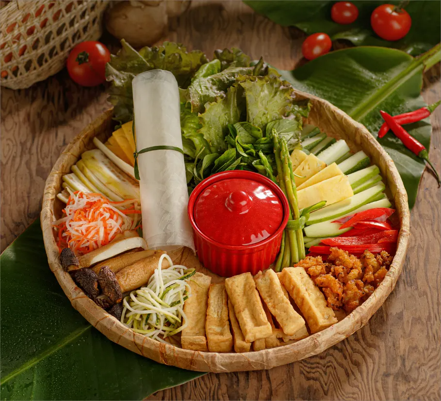 Nơi này ở Việt Nam được ca ngợi có "nền ẩm thực chay cầu kỳ nhất thế giới" Nơi này ở Việt Nam được ca ngợi có 'nền ẩm thực chay cầu kỳ nhất thế giới' - Ảnh 2.