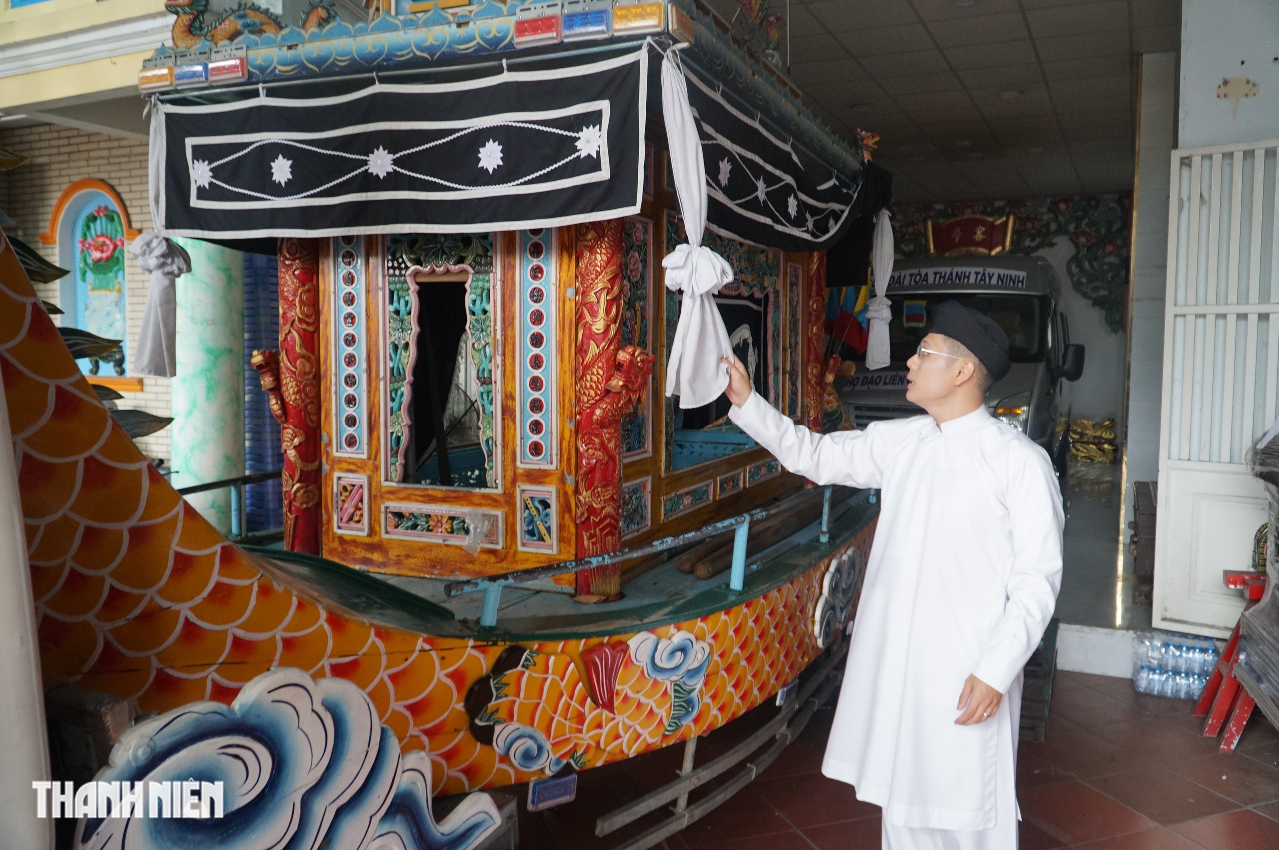 Đem đạo vào đời: Những đạo tỳ mai táng ‘nghiệp dư’ ở Thánh thất Cao Đài - Ảnh 4.