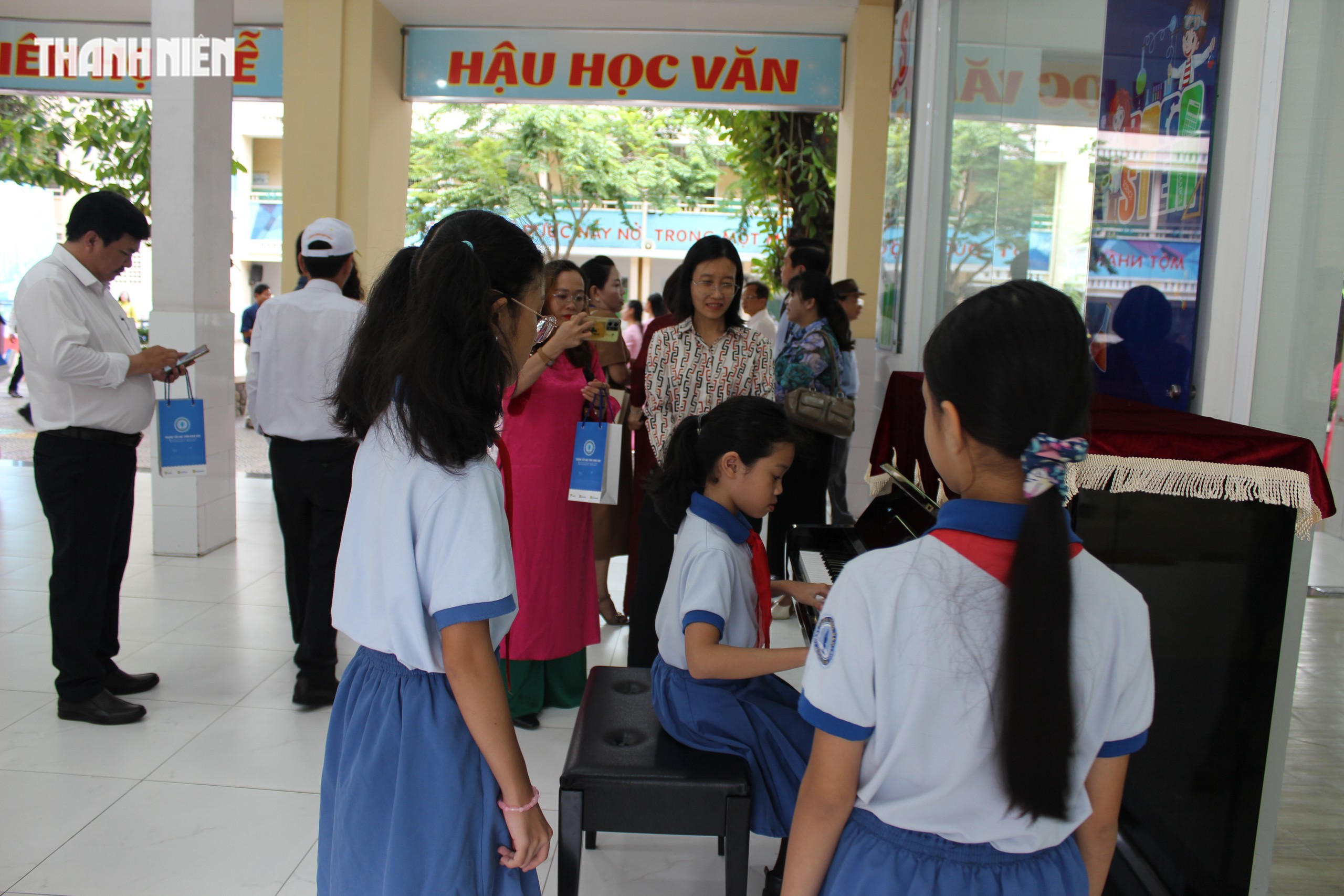 Bên trong ngôi trường đầu tiên ở TP.HCM dạy tiếng Anh tăng cường từ năm 1998 - Ảnh 12.