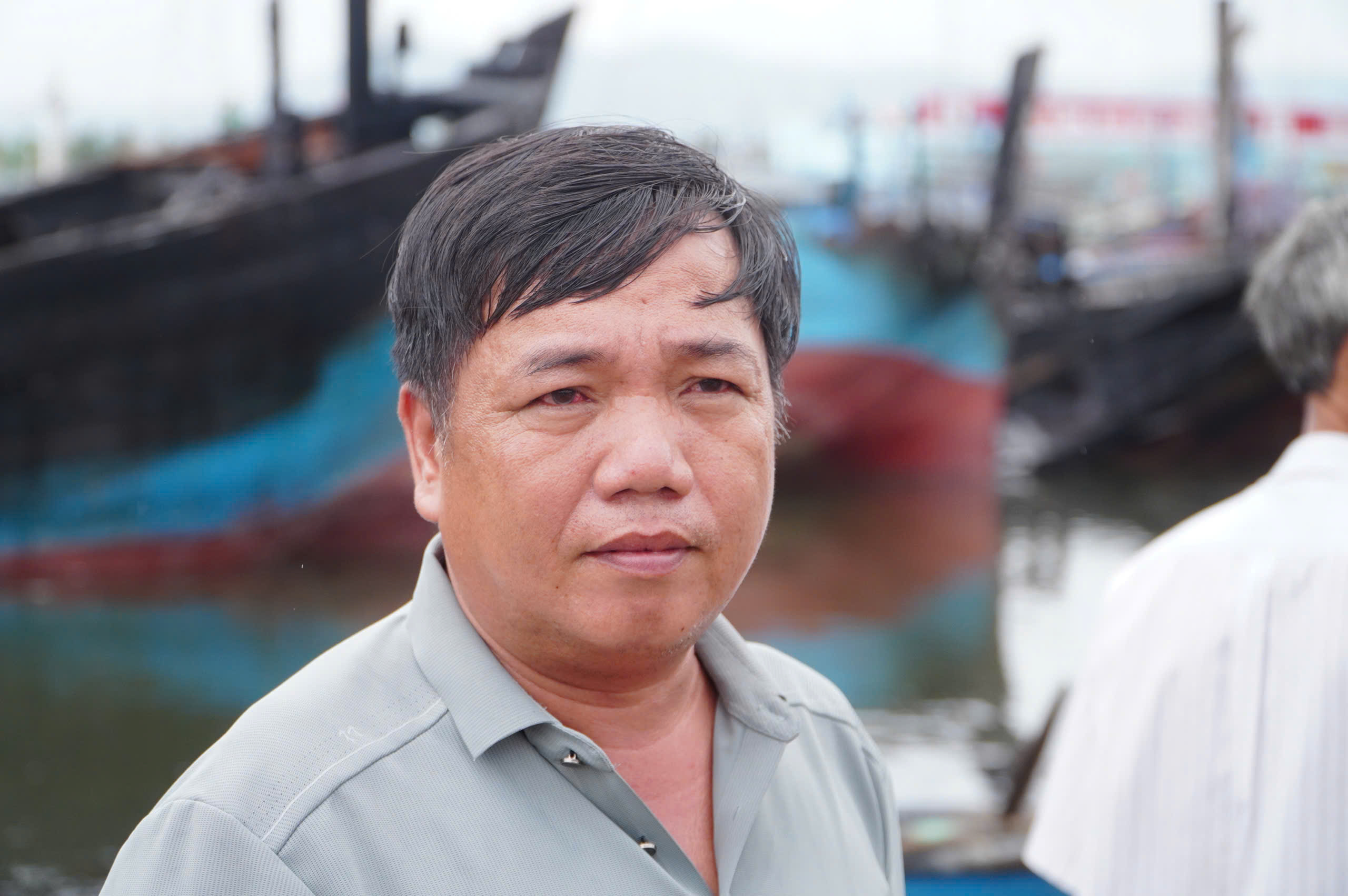 T&agrave;u c&aacute; ch&aacute;y rụi sau một đ&ecirc;m, ngư d&acirc;n mất trắng h&agrave;ng tỉ đồng - Ảnh 15.