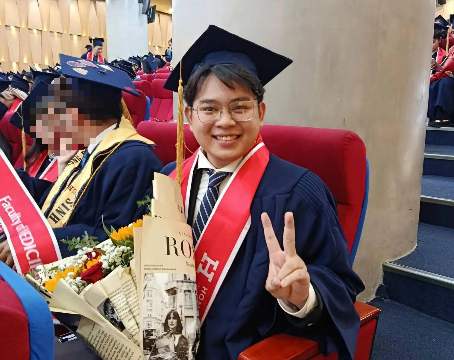 Thủ khoa ng&agrave;nh y tiết lộ điều quan trọng hơn điểm số - Ảnh 1.