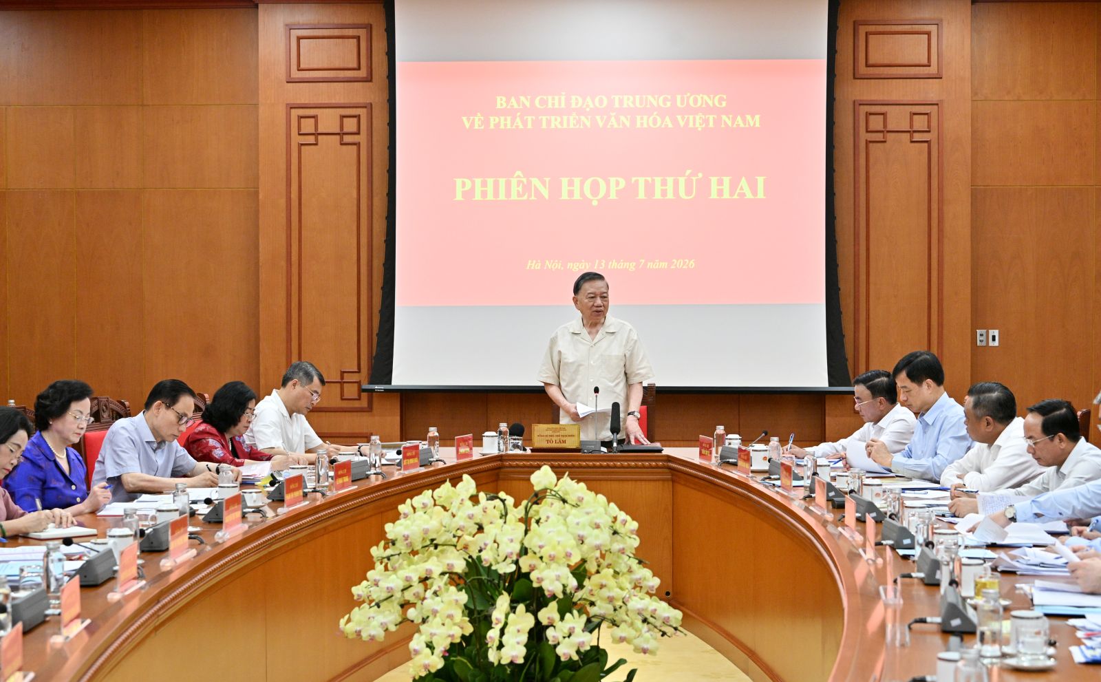 Phấn đấu đến năm 2030, Việt Nam xây dựng được môi trường văn hóa số lành mạnh- Ảnh 2.